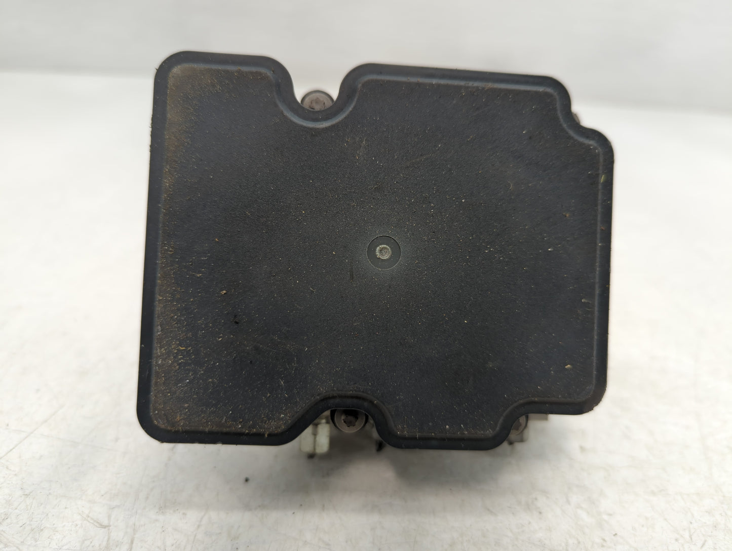 2015-2019 Nissan Versa ABS Pump Control Module Replacement P/N:47660 9KS0A Fits Fits 2015 2016 2017 2018 2019 OEM Used Auto 