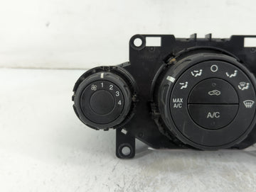 2019 Oldsmobile Fiesta Climate Control Module Temperature AC/Heater Replacement P/N:DSBT 19980 AF Fits OEM Used Auto Parts