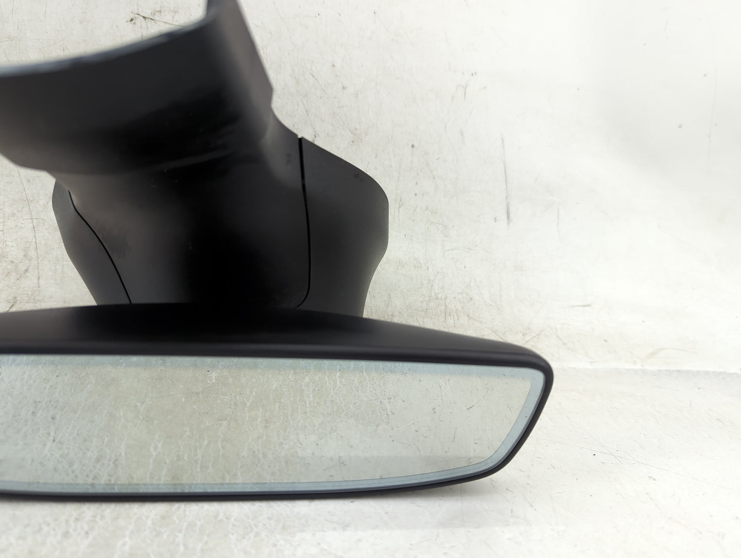 2018-2020 Ram 1500 Interior Rear View Mirror Replacement OEM P/N:E11038266 Fits Fits 2018 2019 2020 OEM Used Auto Parts - Oe