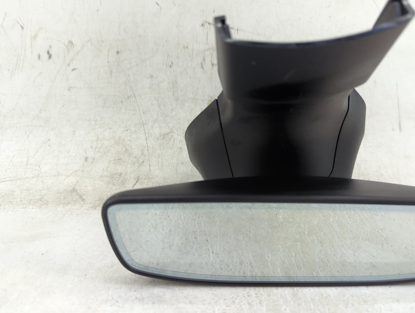 2018-2020 Ram 1500 Interior Rear View Mirror Replacement OEM P/N:E11038266 Fits Fits 2018 2019 2020 OEM Used Auto Parts - Oe