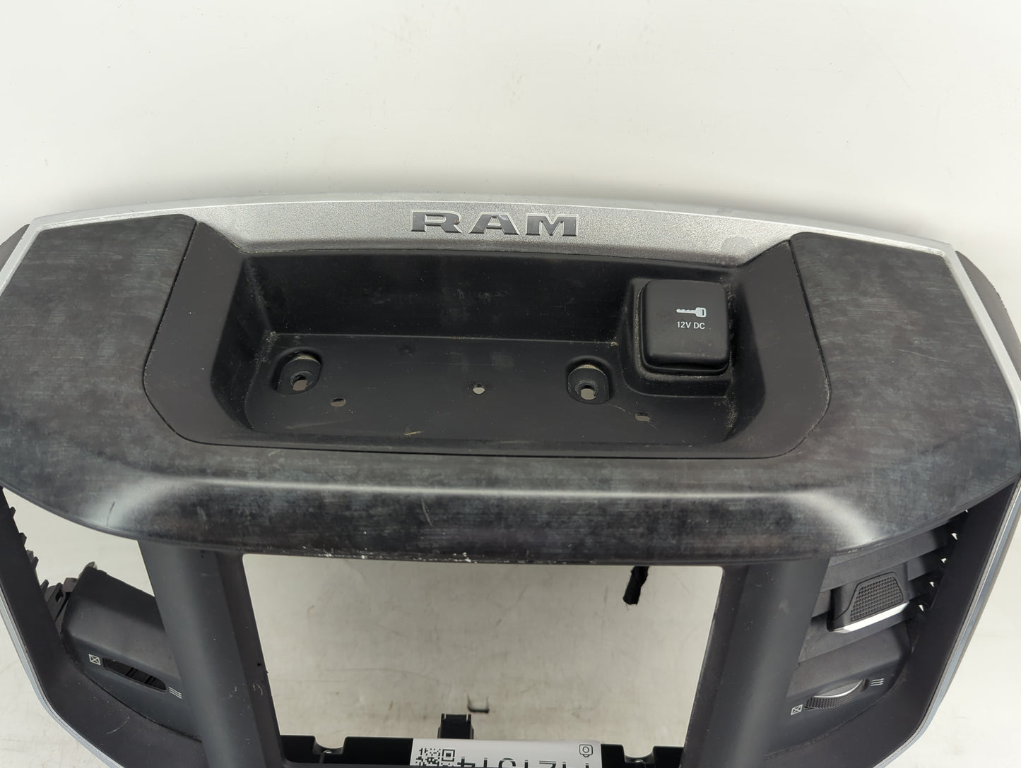 2019-2022 Ram 1500 Climate Control Module Temperature AC/Heater Replacement P/N:P68340253AC Fits Fits 2019 2020 2021 2022 OE