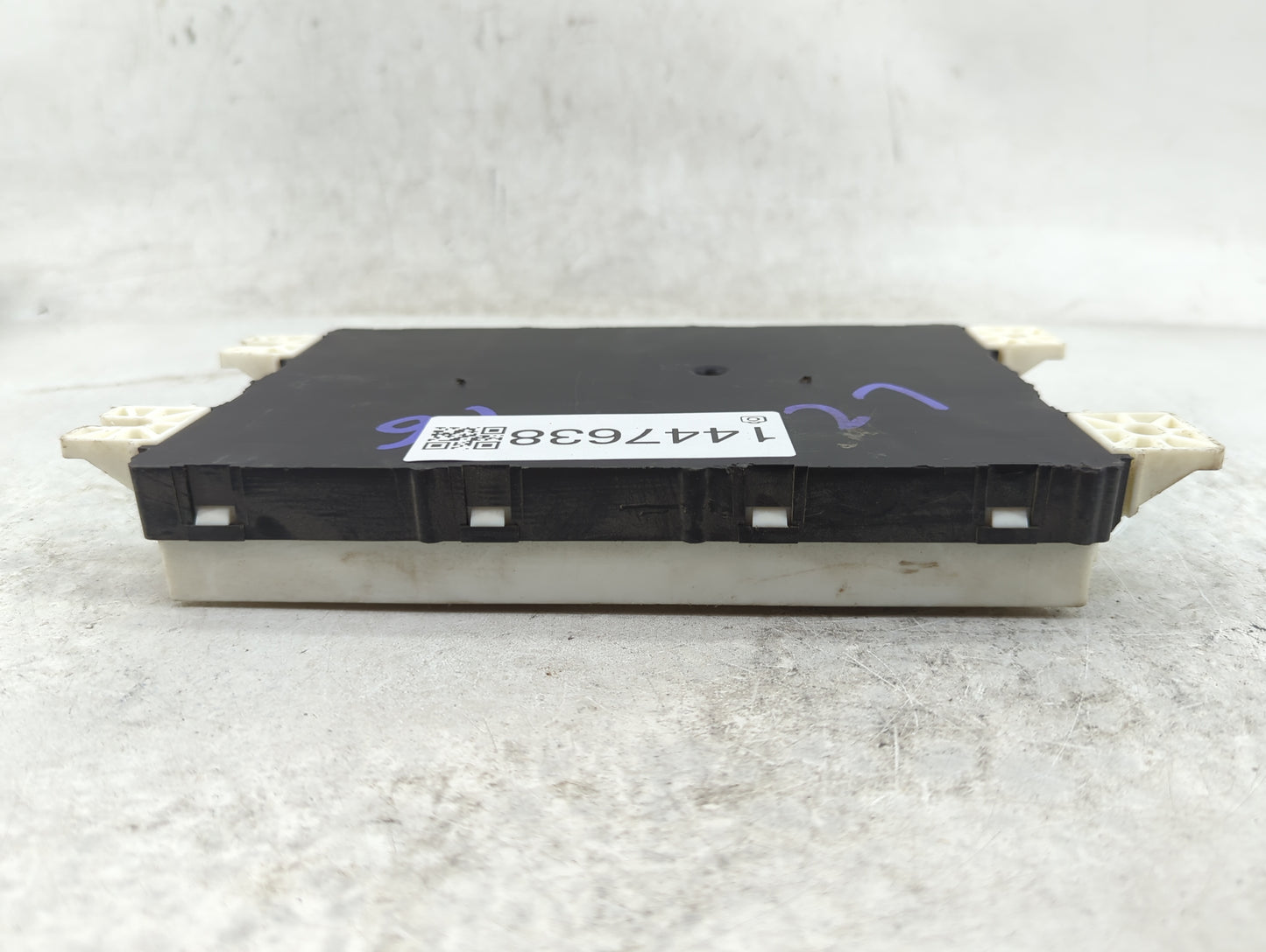 2017-2020 Ram 1500 Body Control Module Bcm Inner Cabin Fuse Box - Oemusedautoparts1.com