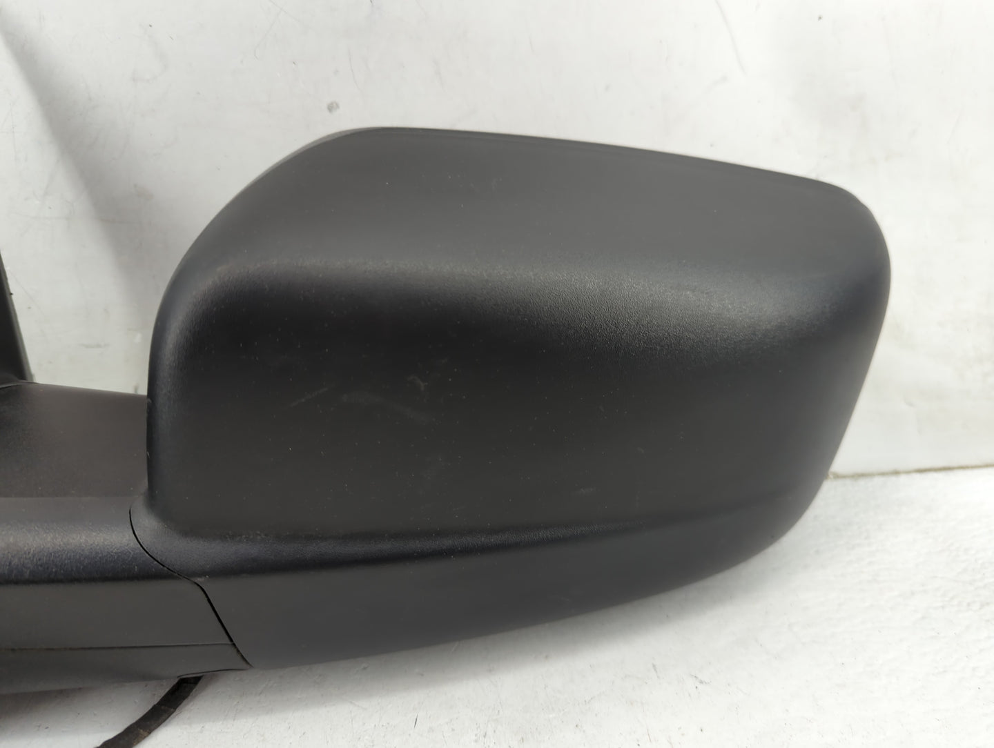 2019 Ram 1500 Driver Side View Mirror - Left Door Mirror OEM Used - Oemusedautoparts1.com