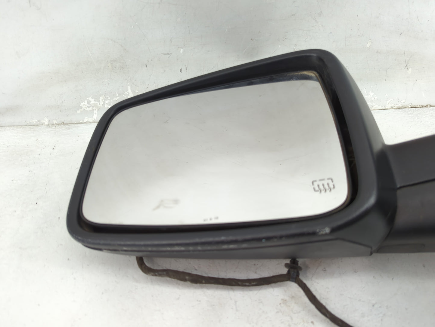 2019 Ram 1500 Driver Side View Mirror - Left Door Mirror OEM Used - Oemusedautoparts1.com