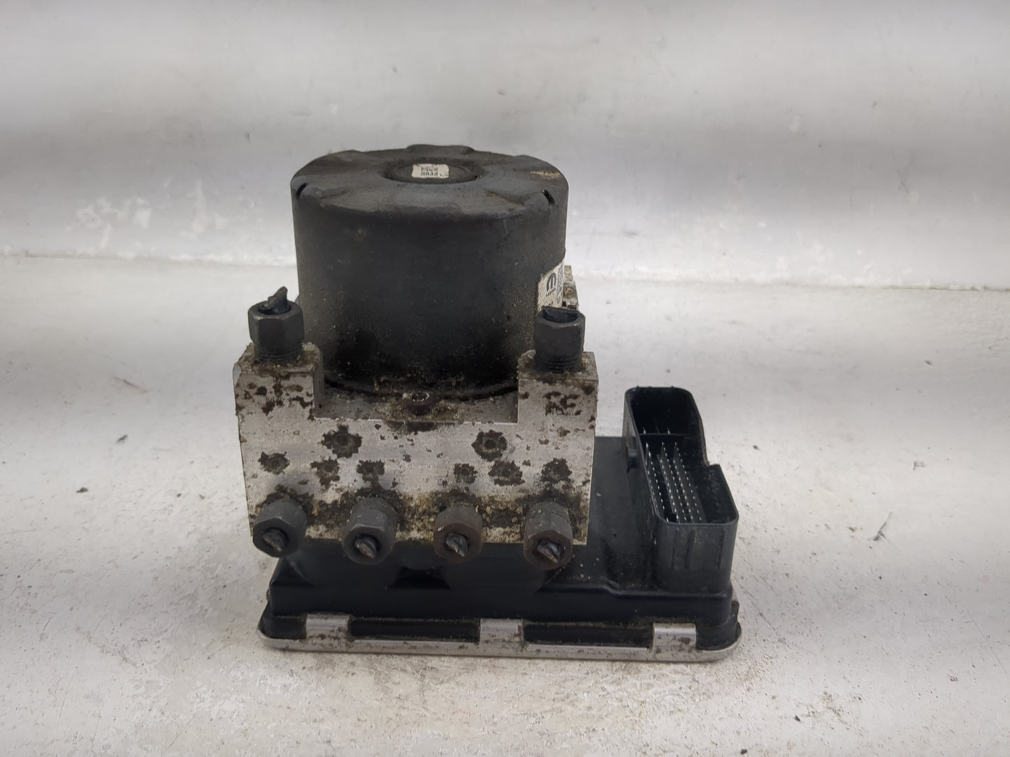 2019 Ram 1500 ABS Pump Control Module Replacement P/N:P68276900AG 25.0220-1148.4, TXXBR0578H4087 Fits OEM Used Auto Parts - 