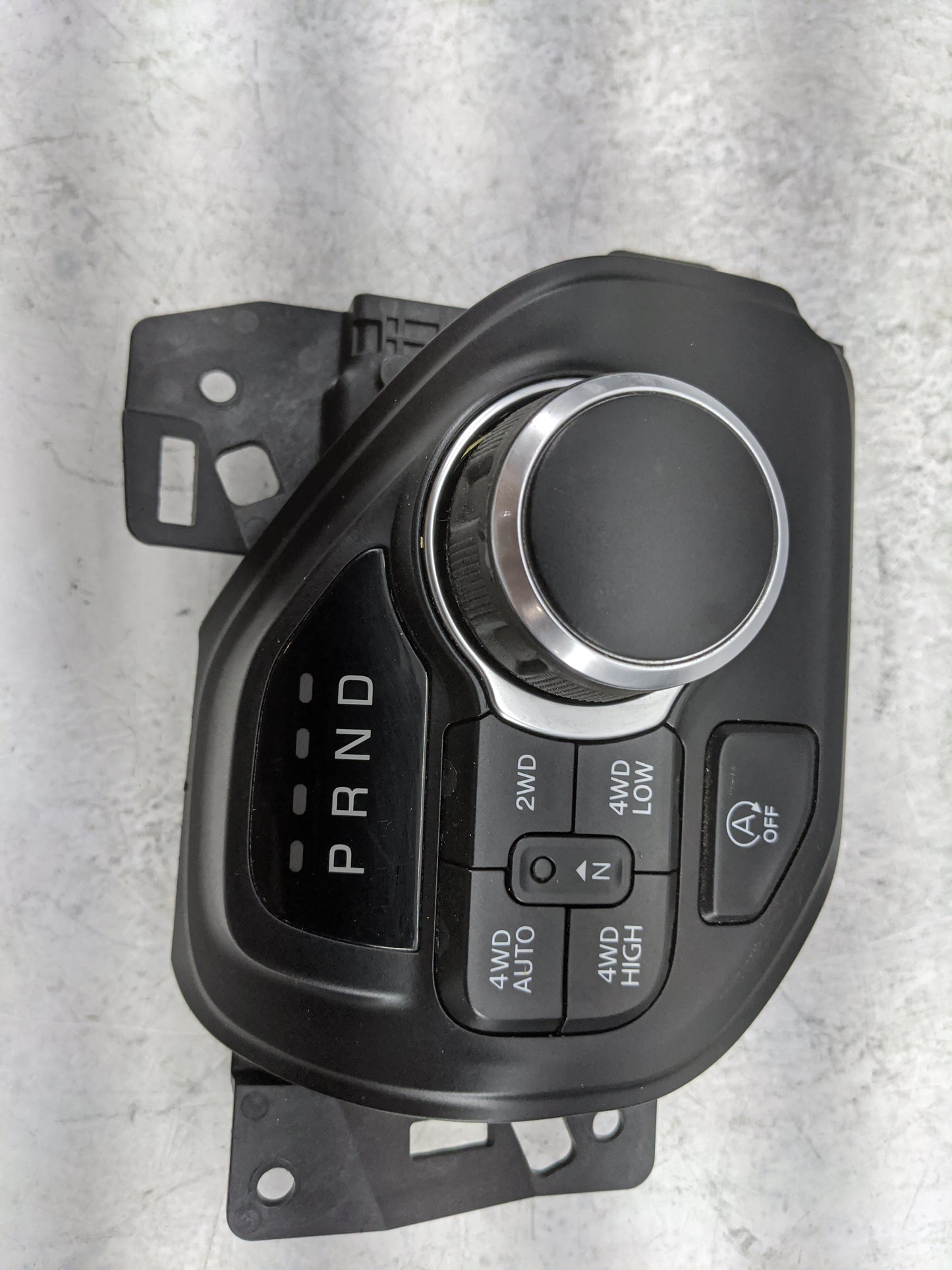 2019 Ram 1500 Floor Console Assembly Shifter - Oemusedautoparts1.com