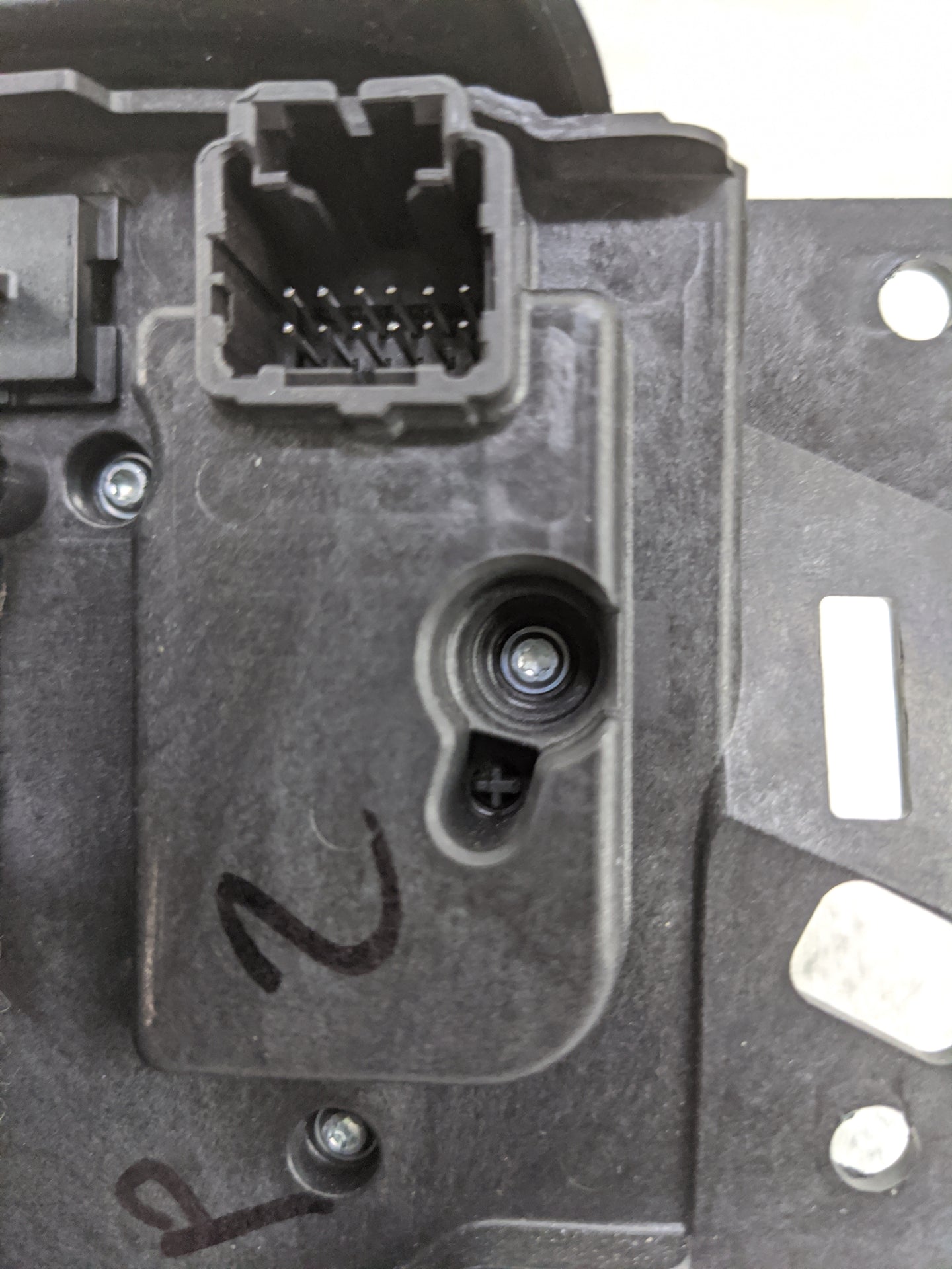 2019 Ram 1500 Floor Console Assembly Shifter - Oemusedautoparts1.com