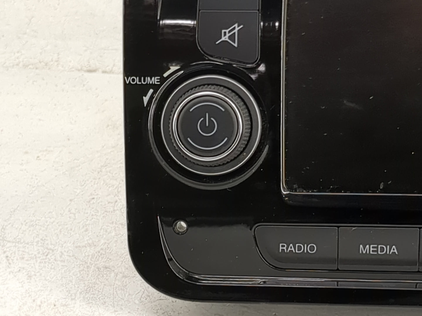 2019 Ram 1500 Radio AM FM Cd Player Receiver Replacement P/N:A2C13620008H05A1 P6UA64LXFAA, TVPQN2798H05A1 Fits Fits 2018 OEM