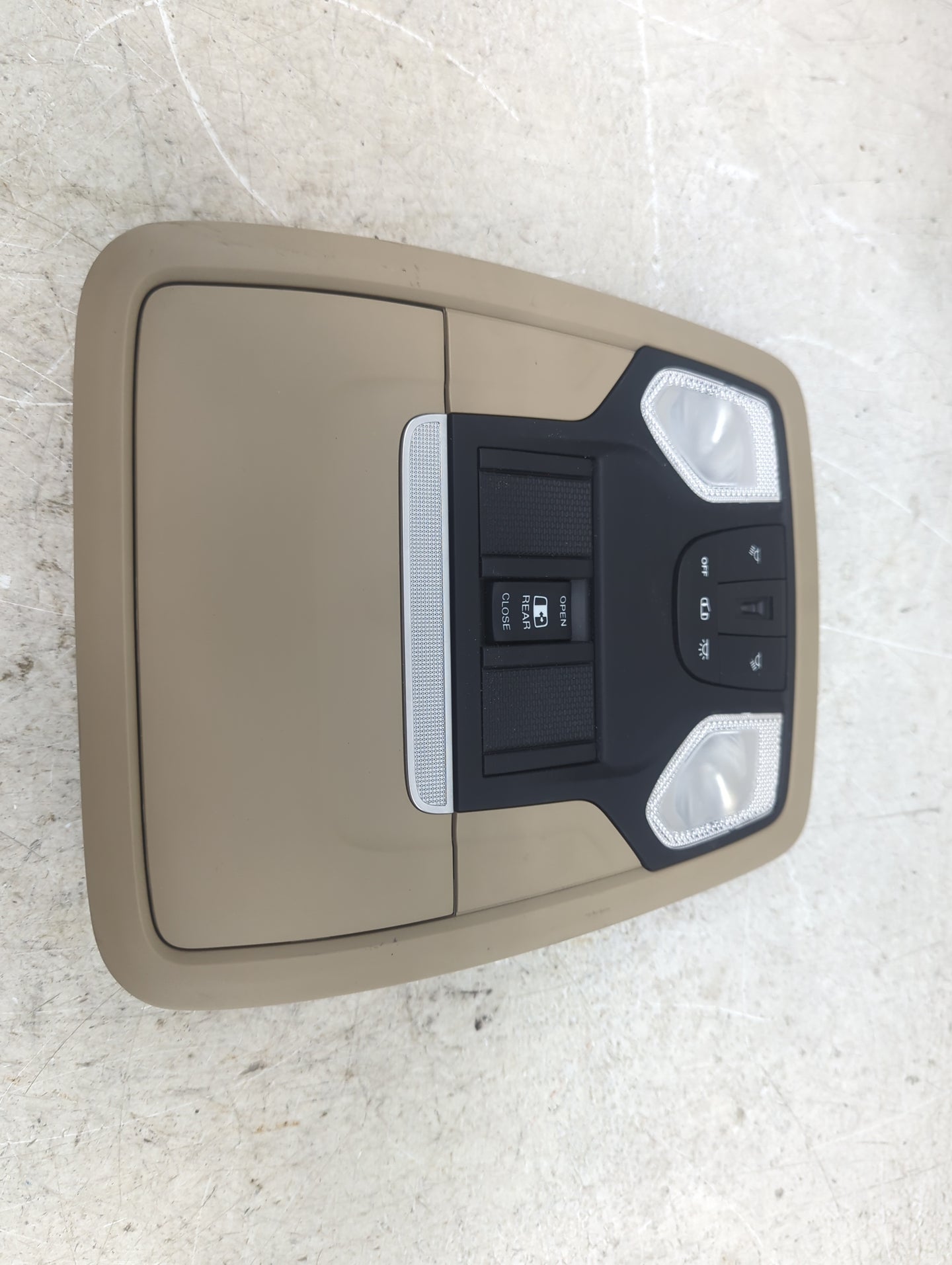 2019 Ram 1500 Overhead Roof Console Tan - Oemusedautoparts1.com