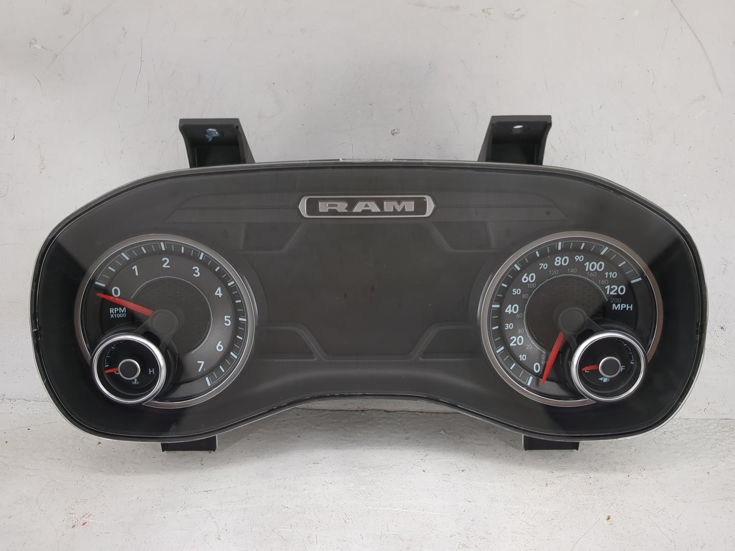 2019 Ram 1500 Instrument Cluster Speedometer Gauges P/N:P68294051AI T8KQI321822831, A2C12617308 Miles: Fits OEM Used Auto Pa