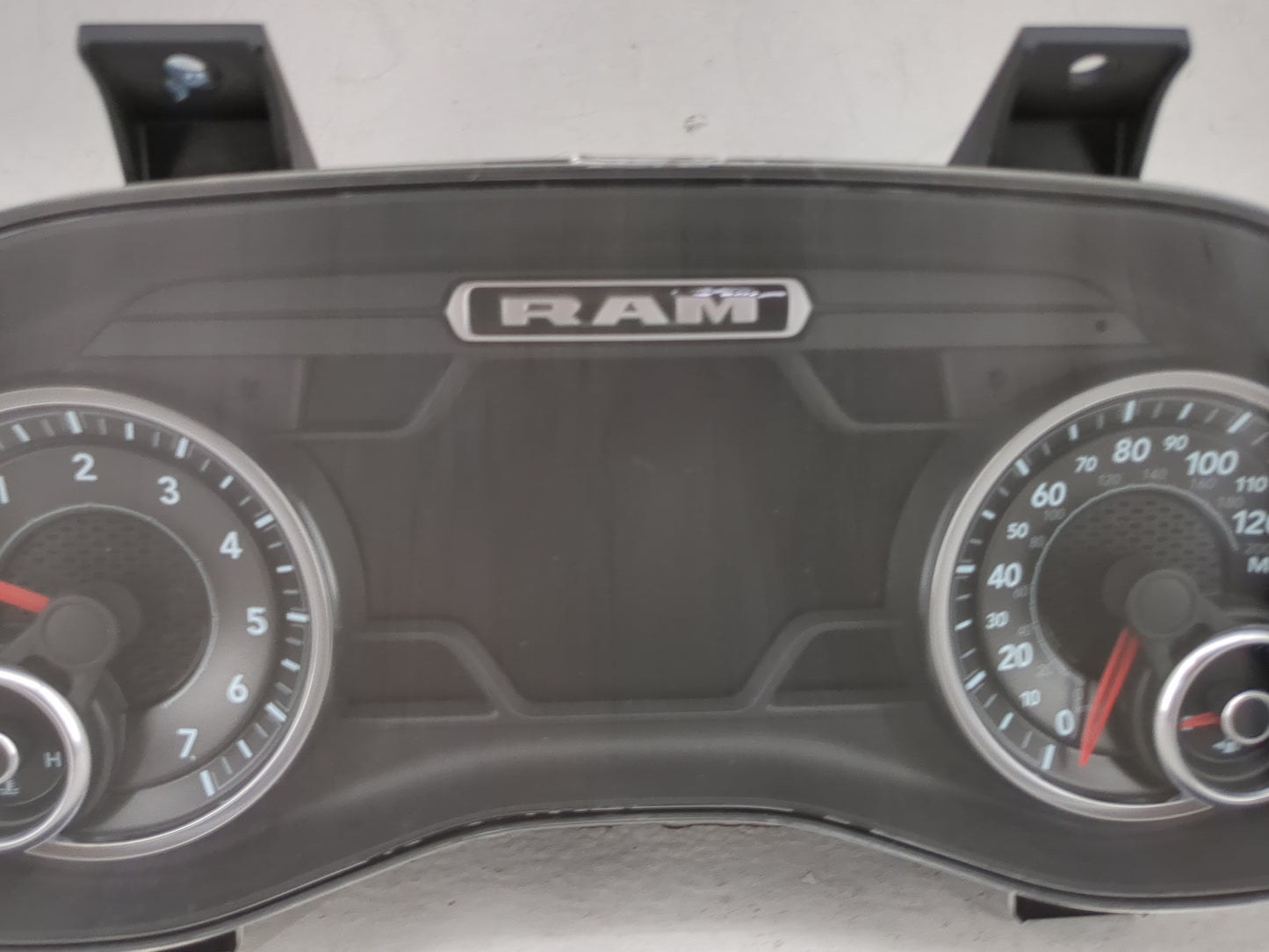 2019 Ram 1500 Instrument Cluster Speedometer Gauges P/N:P68294051AI T8KQI321822831, A2C12617308 Miles: Fits OEM Used Auto Pa