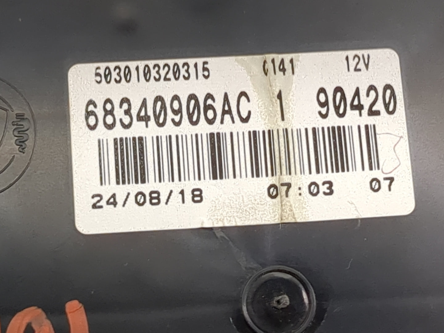 2019 Ram 1500 Instrument Cluster Speedometer Gauges P/N:68340906AC 503010320315 Miles: Fits Fits 2018 2020 OEM Used Auto Par