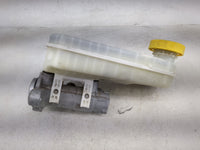 Ram 1500 Brake Master Cylinder 1490956 - Oemusedautoparts1.com