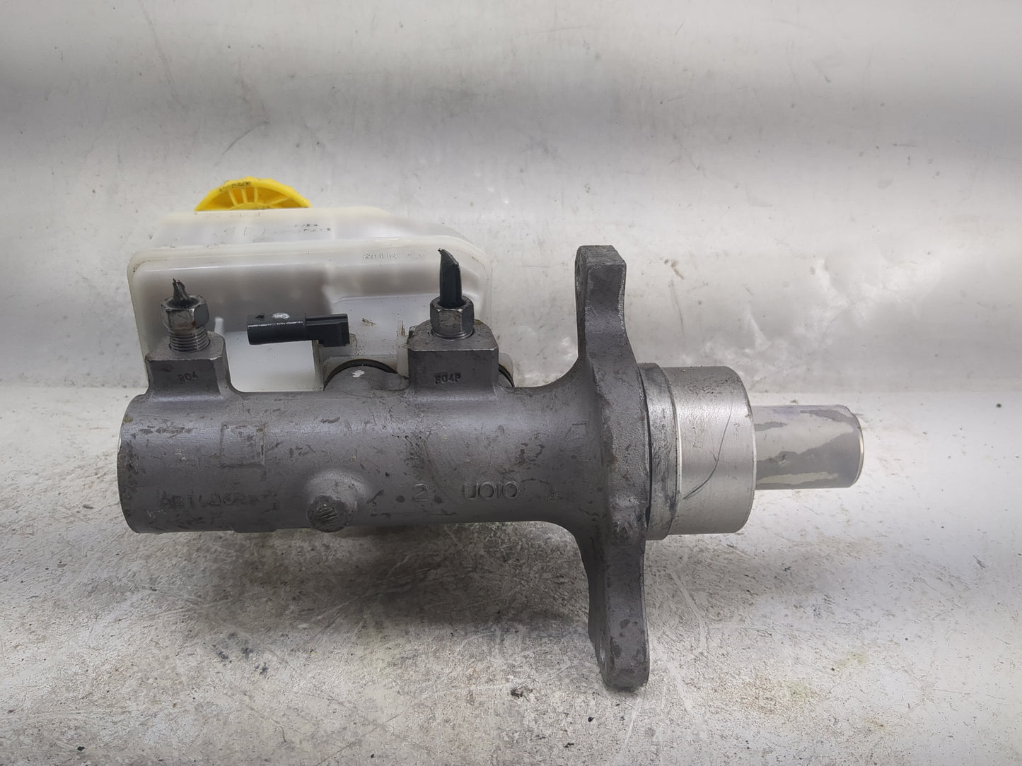2019-2022 Ram 1500 Brake Master Cylinder 1497503 - Oemusedautoparts1.com