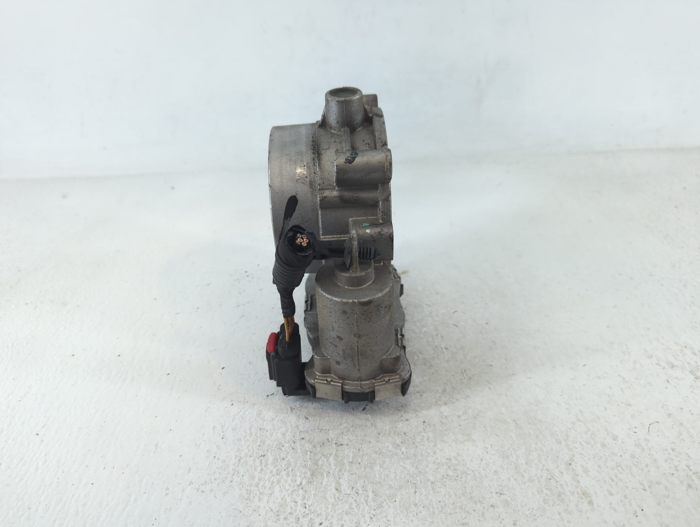 2013-2022 Ram 1500 Throttle Body P/N:53034251AC Fits Fits 2012 2013 2014 2015 2016 2017 2018 2019 2020 2021 2022 OEM Used Au