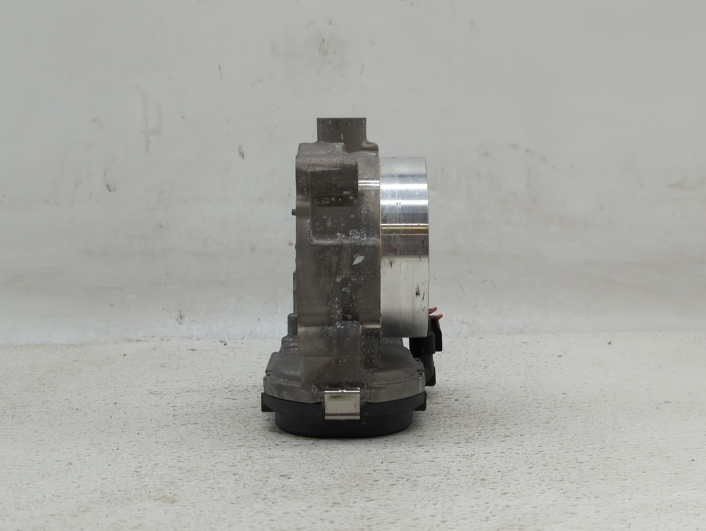 2019 Ram 1500 Classic Throttle Body P/N:05184349AC Fits Fits 2011 2012 2013 2014 2015 2016 2017 2018 2020 2021 2022 OEM Used