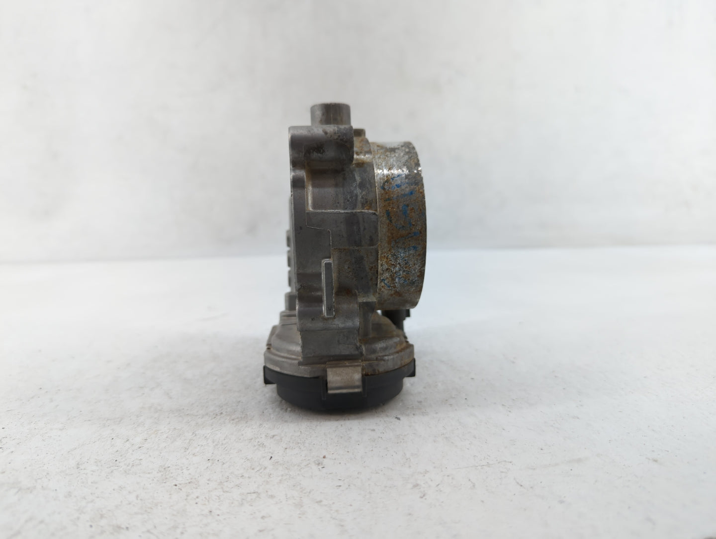 2019 Ram 1500 Classic Throttle Body P/N:05184349AC Fits Fits 2011 2012 2013 2014 2015 2016 2017 2018 2020 2021 2022 OEM Used
