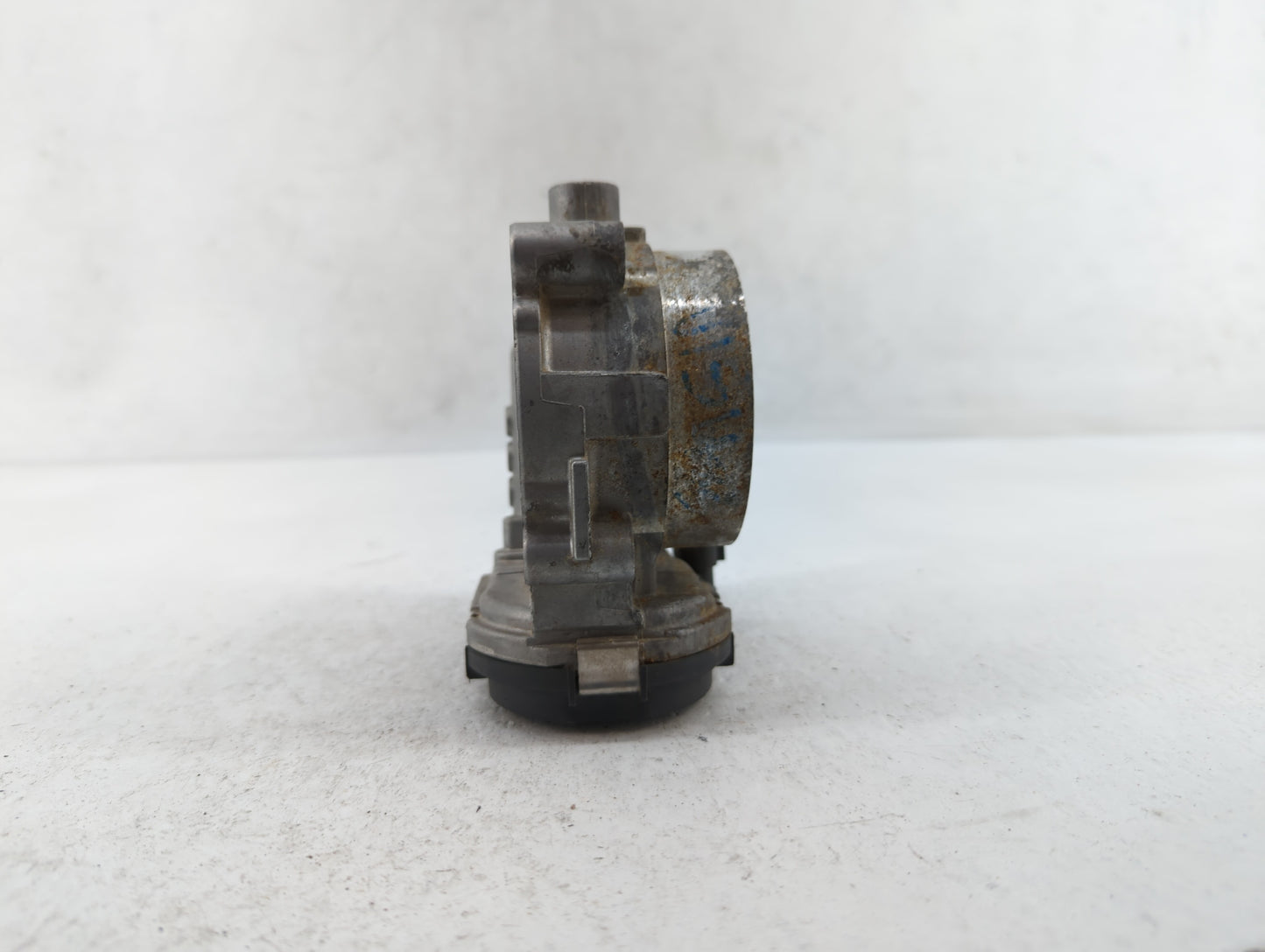 2019 Ram 1500 Classic Throttle Body P/N:05184349AC Fits Fits 2011 2012 2013 2014 2015 2016 2017 2018 2020 2021 2022 OEM Used