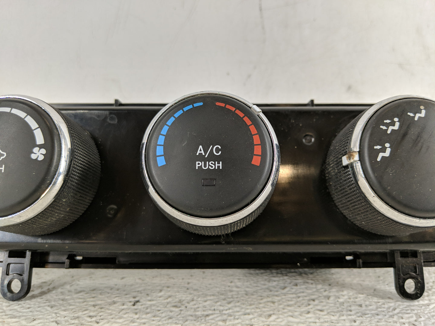 2019-2021 Ram Promaster 1500 Climate Control Module Temperature AC/Heater Replacement P/N:P6RK10DX9AB Fits Fits 2019 2020 20