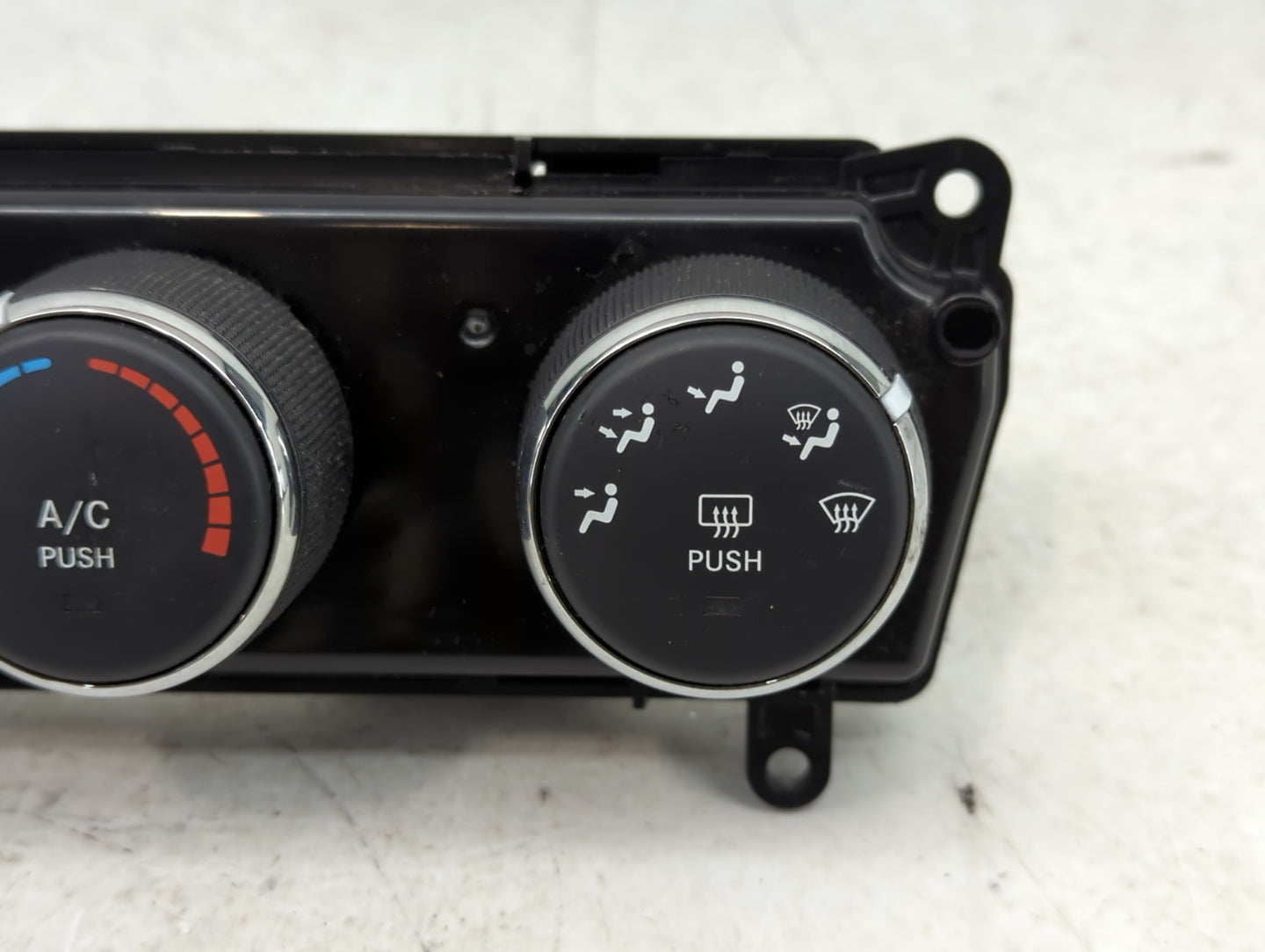 2019-2021 Ram Promaster 1500 Climate Control Module Temperature AC/Heater Replacement P/N:P6RK11DX9AB Fits Fits 2019 2020 20