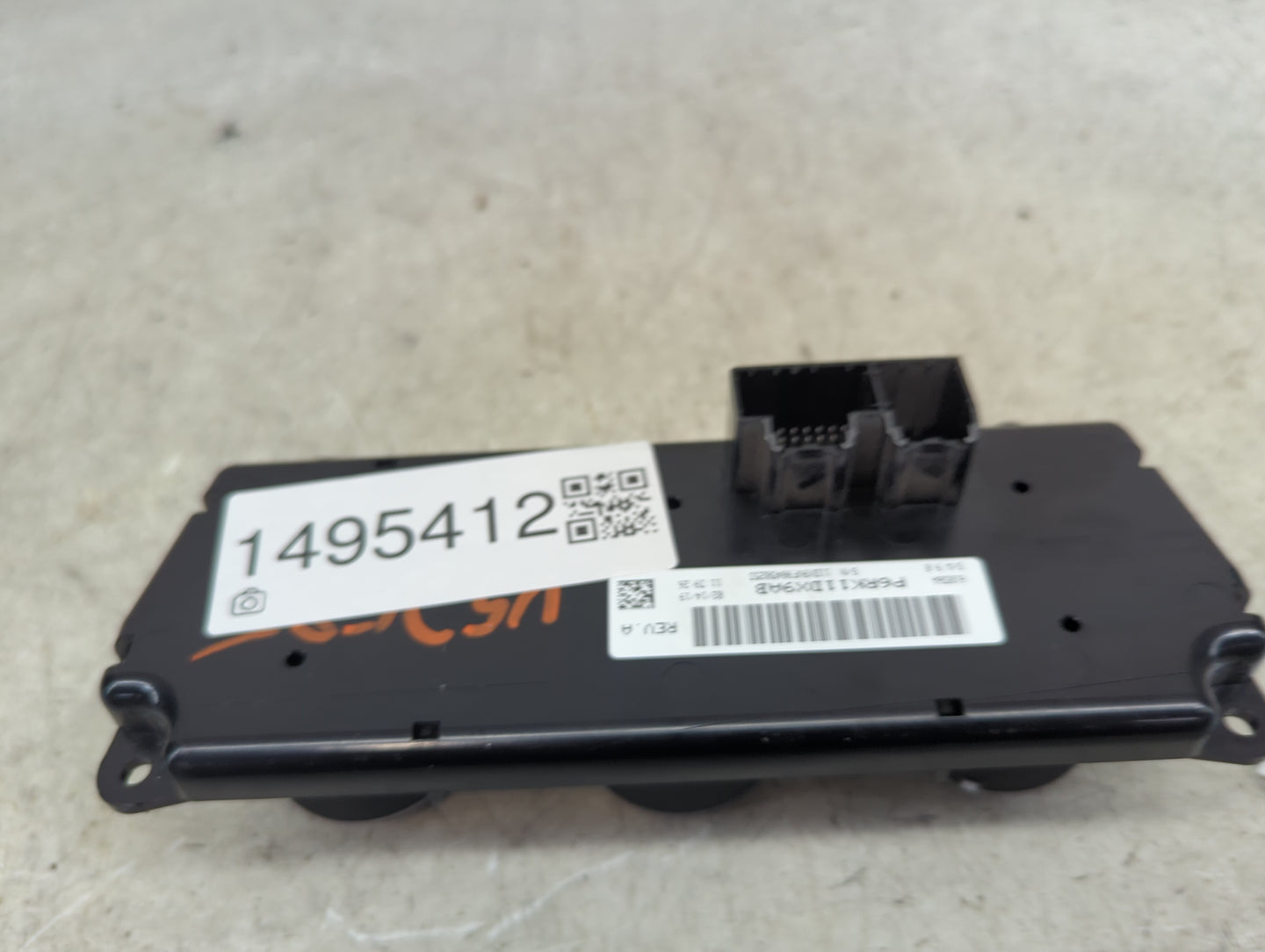2019-2021 Ram Promaster 2500 Climate Control Module Temperature AC/Heater Replacement P/N:P6RK11DX9AB Fits Fits 2019 2020 20