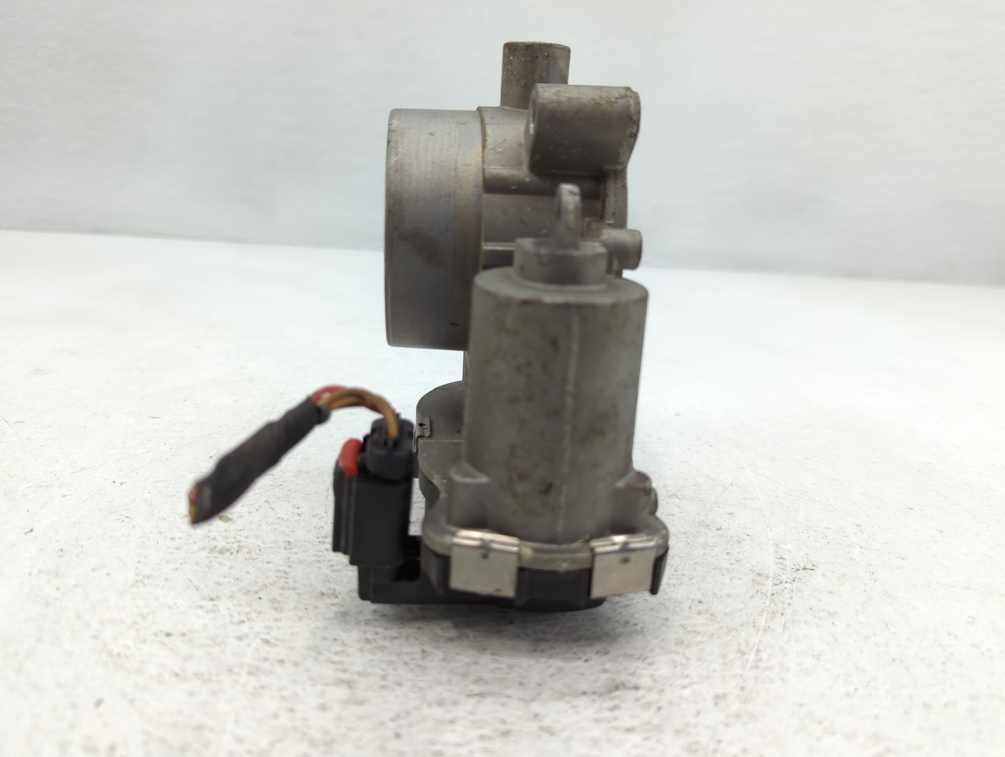 2015-2022 Ram Promaster City Throttle Body P/N:04891970AB Fits Fits 2014 2015 2016 2017 2018 2019 2020 2021 2022 OEM Used Au