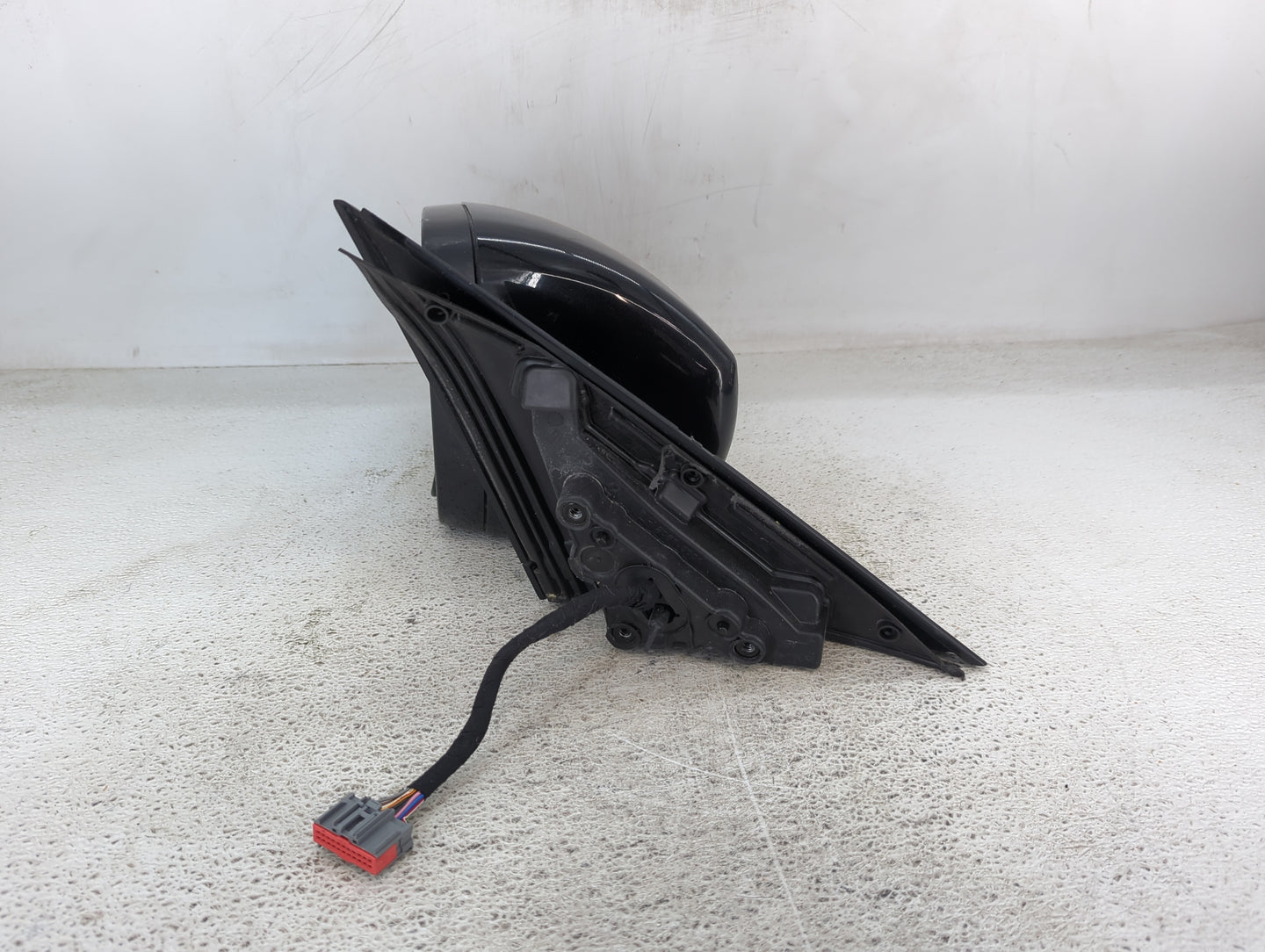 2019 Rover Range Rover Sport Driver Side View Mirror - Left Door Mirror OEM Used - Oemusedautoparts1.com