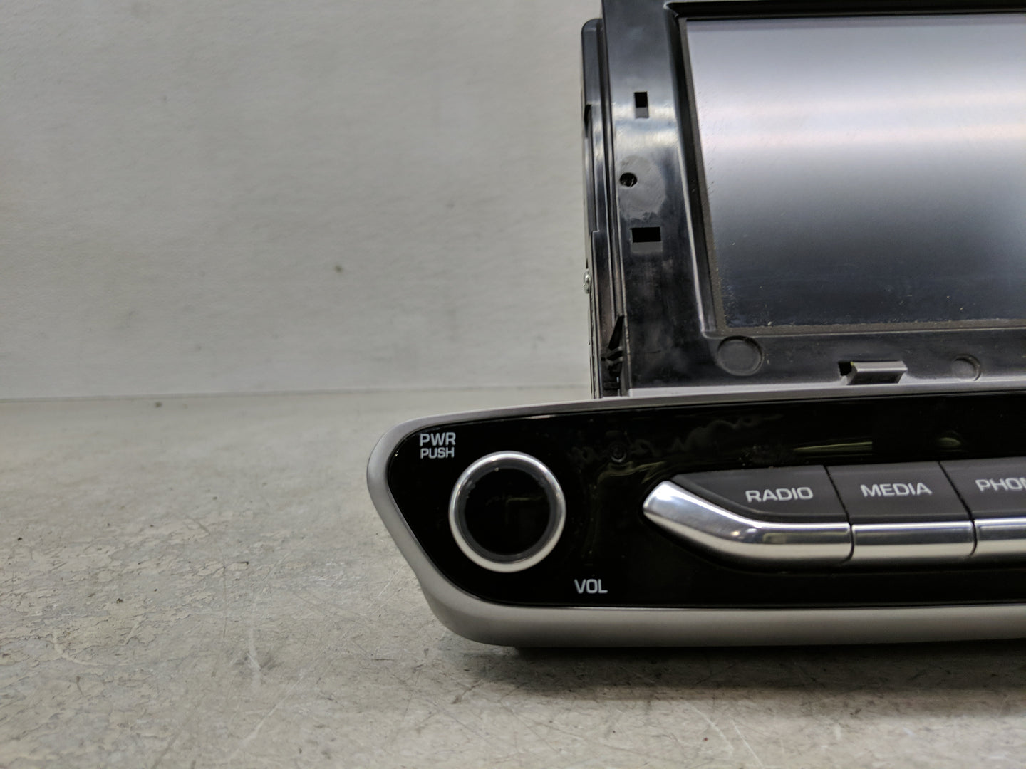2019 Scion Iq Radio AM FM Cd Player Receiver Replacement P/N:96160G2000 Fits Fits 2017 2018 OEM Used Auto Parts - Oemusedaut