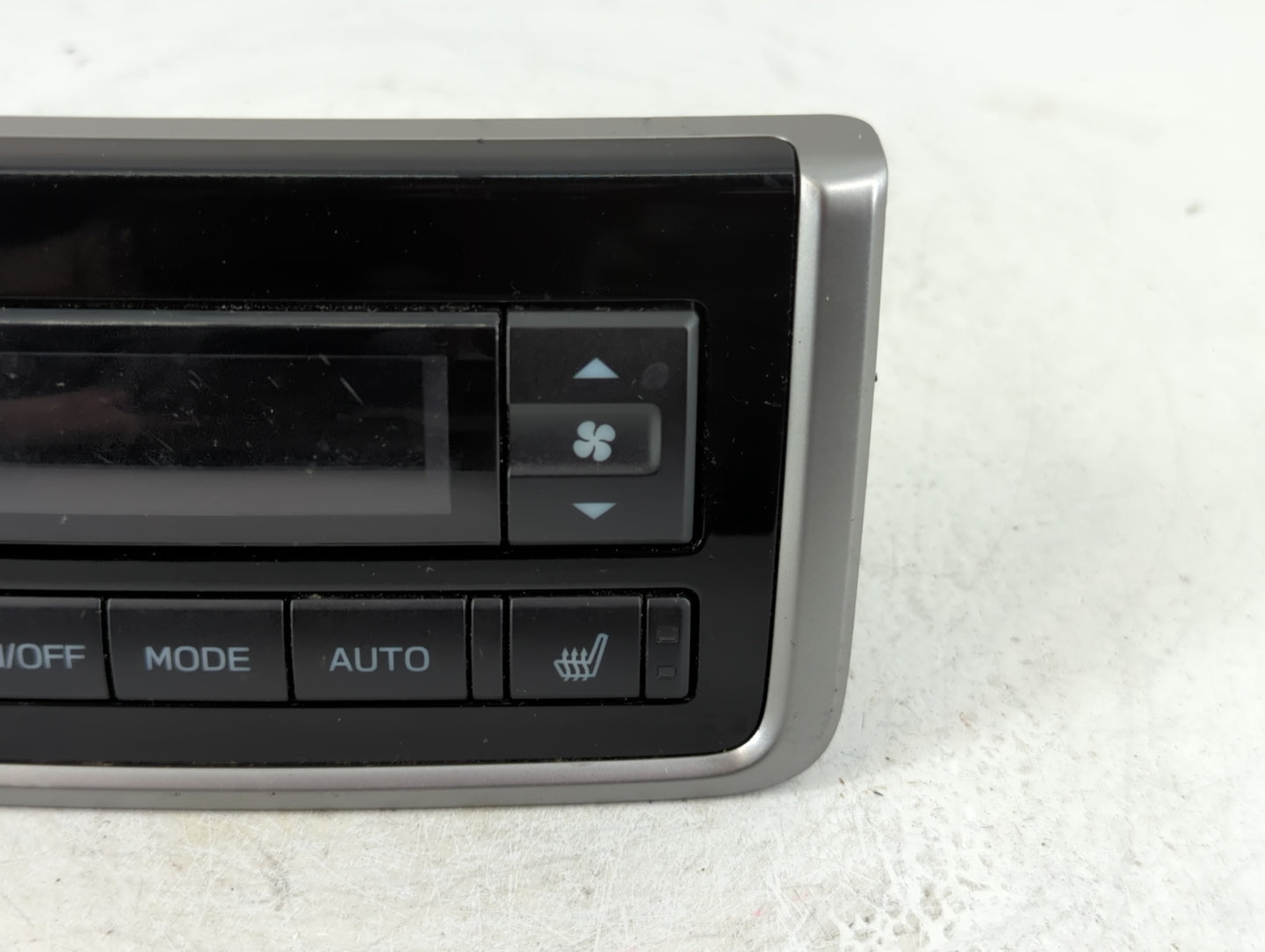 2019 Subaru Ascent Climate Control Module Temperature AC/Heater Replacement P/N:72312XC01A Fits OEM Used Auto Parts - Oemuse