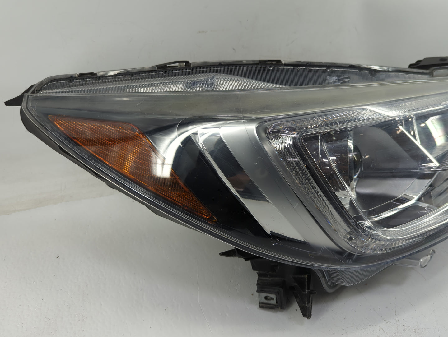 Subaru Ascent Driver Left Oem Head Light Headlight Lamp - Oemusedautoparts1.com