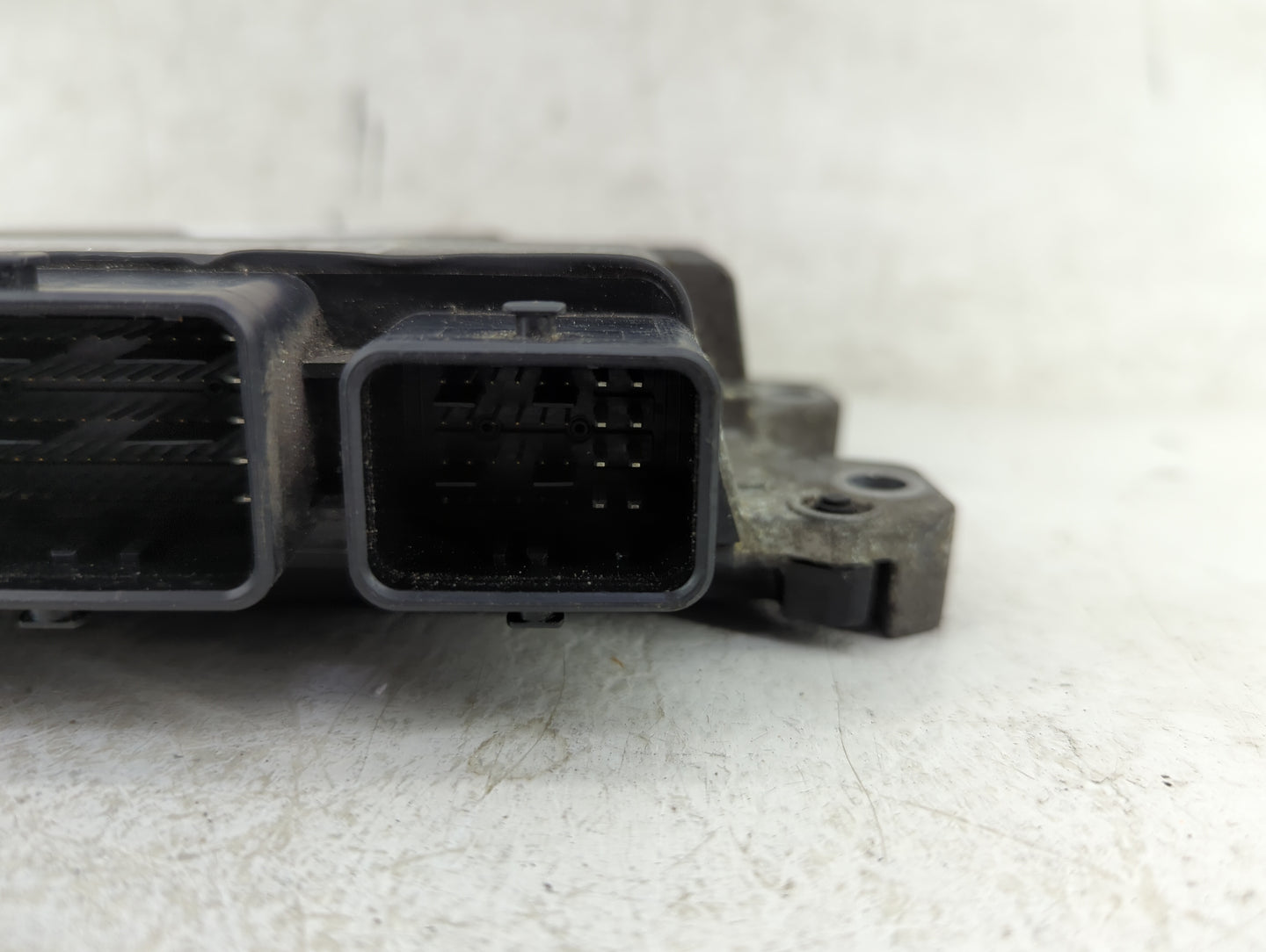2019 Subaru Ascent PCM Engine Control Computer ECU ECM PCU OEM P/N:22765AL732 DEF020-003 Fits OEM Used Auto Parts - Oemuseda