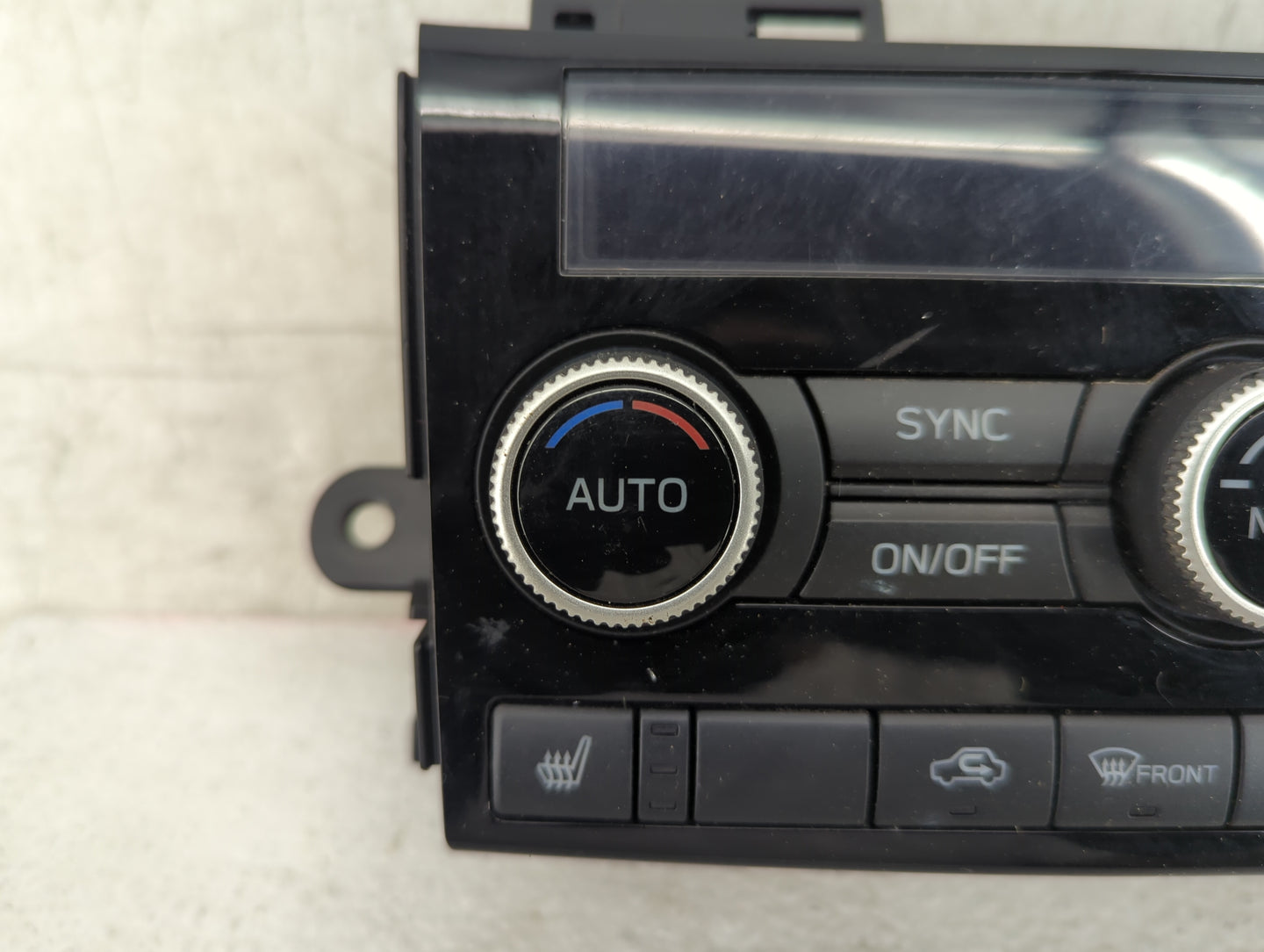 2019 Subaru Ascent Climate Control Module Temperature AC/Heater Replacement P/N:72311XC01A Fits OEM Used Auto Parts - Oemuse
