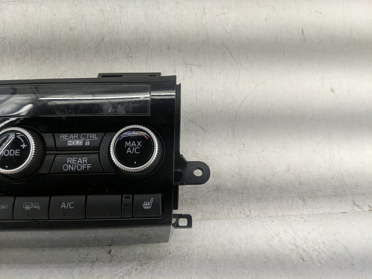 2019 Subaru Ascent Climate Control Module Temperature AC/Heater Replacement P/N:72311 XC01A Fits OEM Used Auto Parts - Oemus