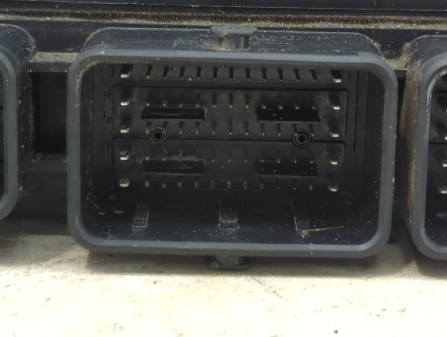 2019 Subaru Ascent PCM Engine Control Computer ECU ECM PCU OEM P/N:22765AL732 DEF020-003 Fits OEM Used Auto Parts - Oemuseda