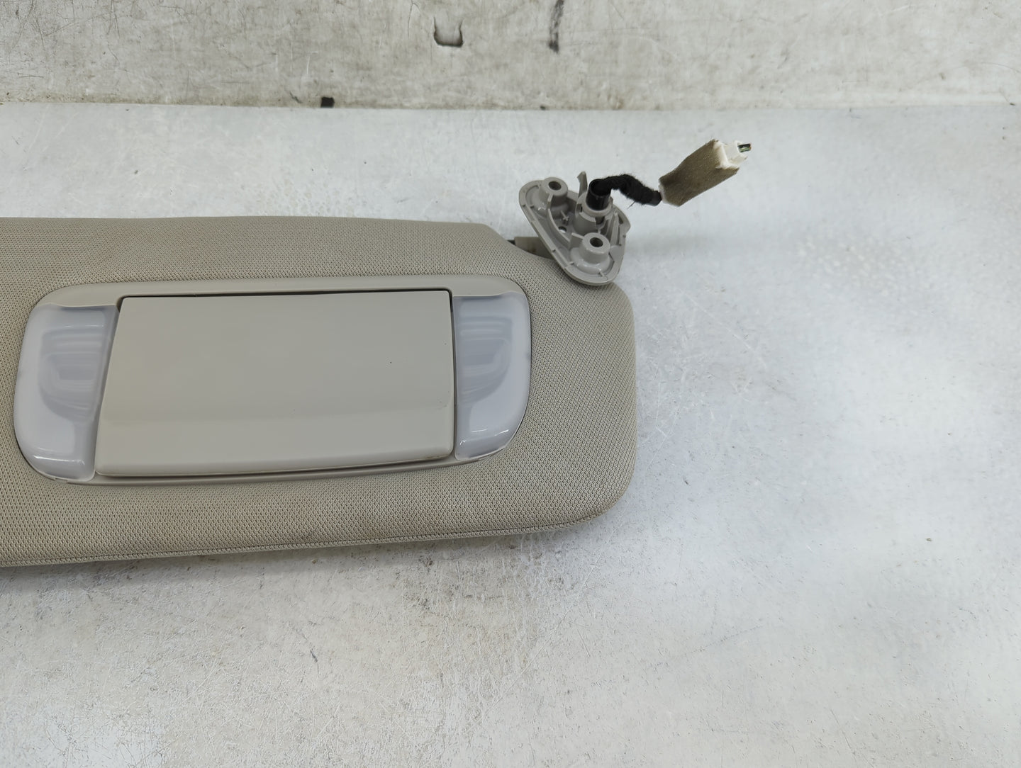 2019 Subaru Ascent Sun Visor Shade Replacement Passenger Right Mirror Fits Fits 2015 2016 2017 2018 2020 2021 2022 OEM Used 
