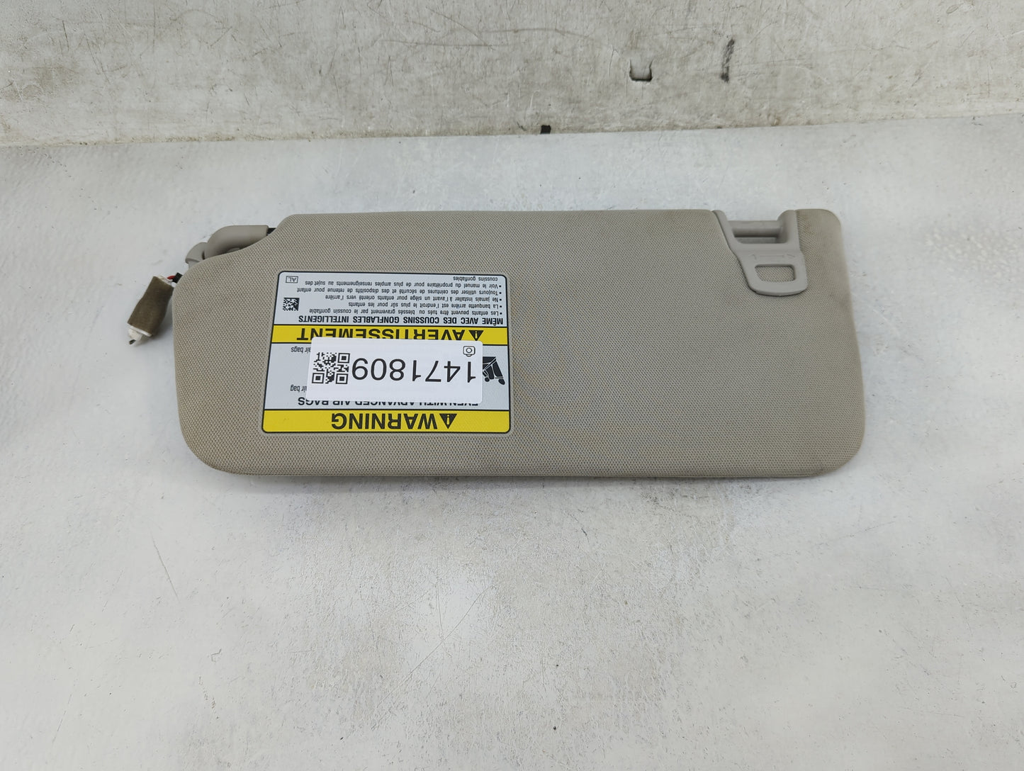 2019 Subaru Ascent Sun Visor Shade Replacement Passenger Right Mirror Fits Fits 2015 2016 2017 2018 2020 2021 2022 OEM Used 