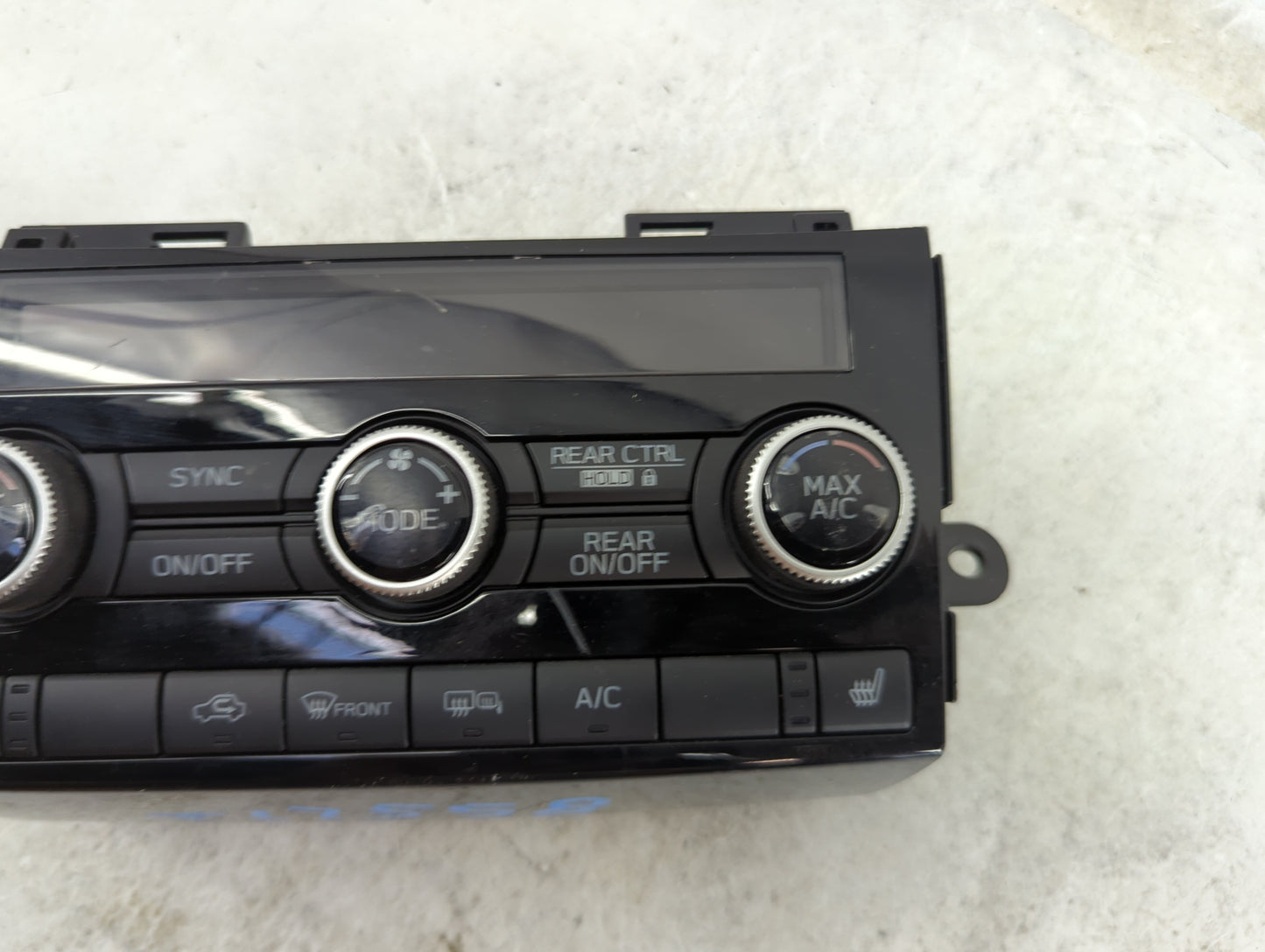 2019 Subaru Ascent Climate Control Module Temperature AC/Heater Replacement P/N:72311XC01A Fits OEM Used Auto Parts - Oemuse