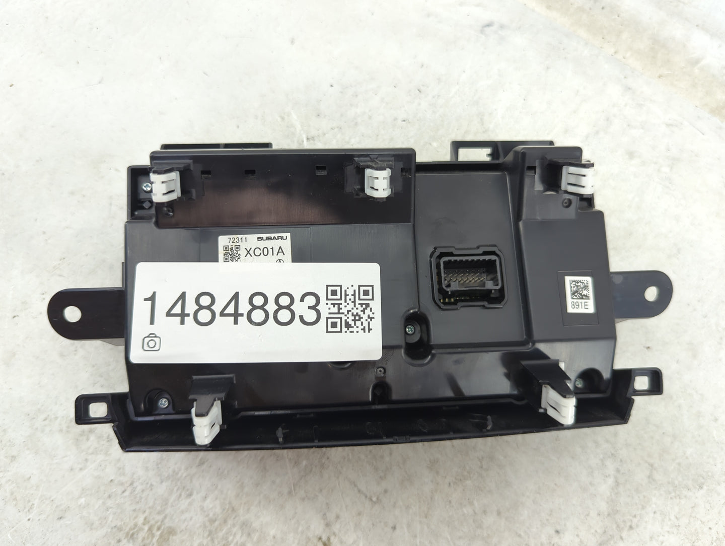 2019 Subaru Ascent Climate Control Module Temperature AC/Heater Replacement P/N:72311XC01A Fits OEM Used Auto Parts - Oemuse