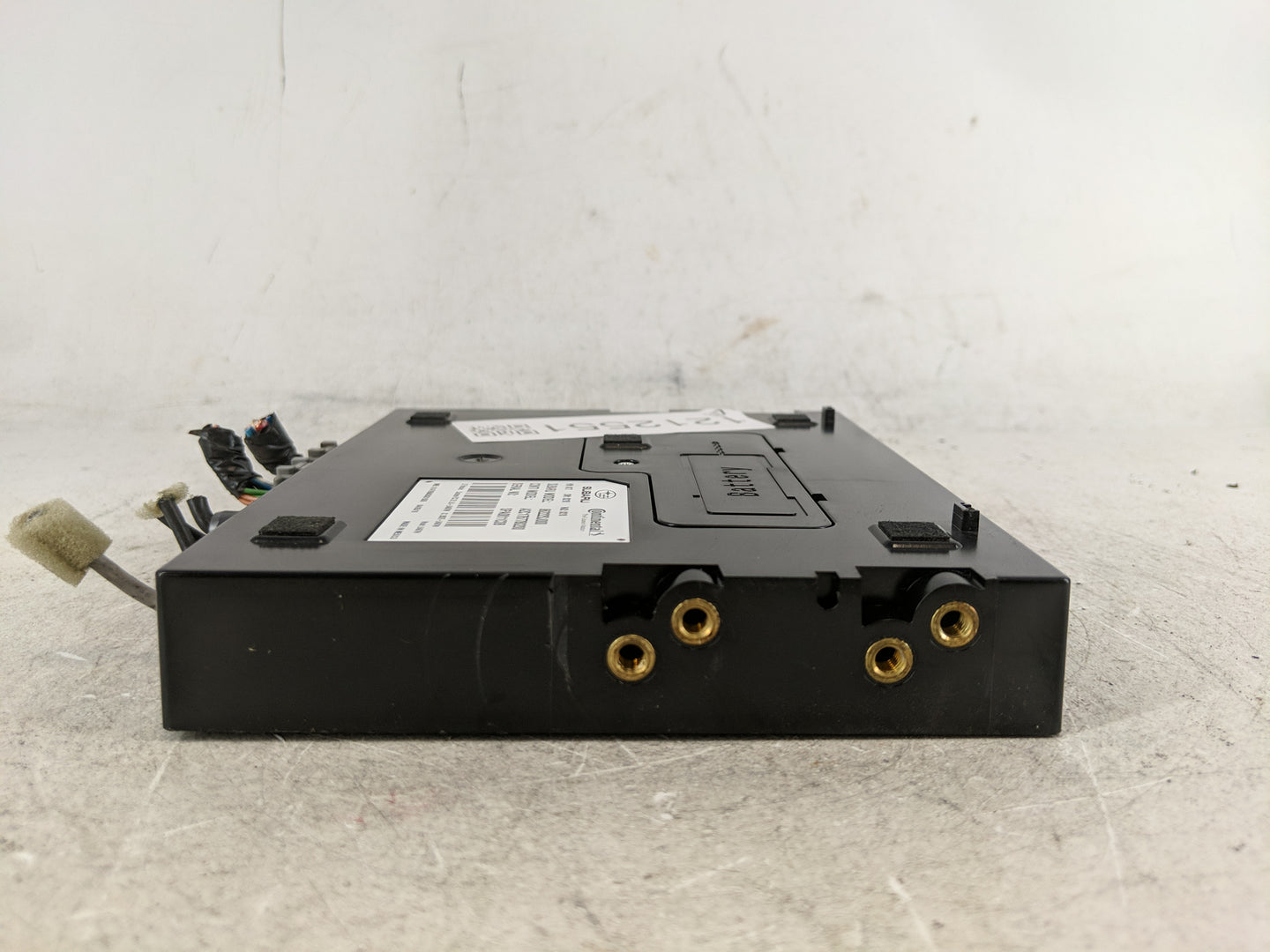 2019 Subaru Forester Telematics Control Module 86222 Sj000 - Oemusedautoparts1.com