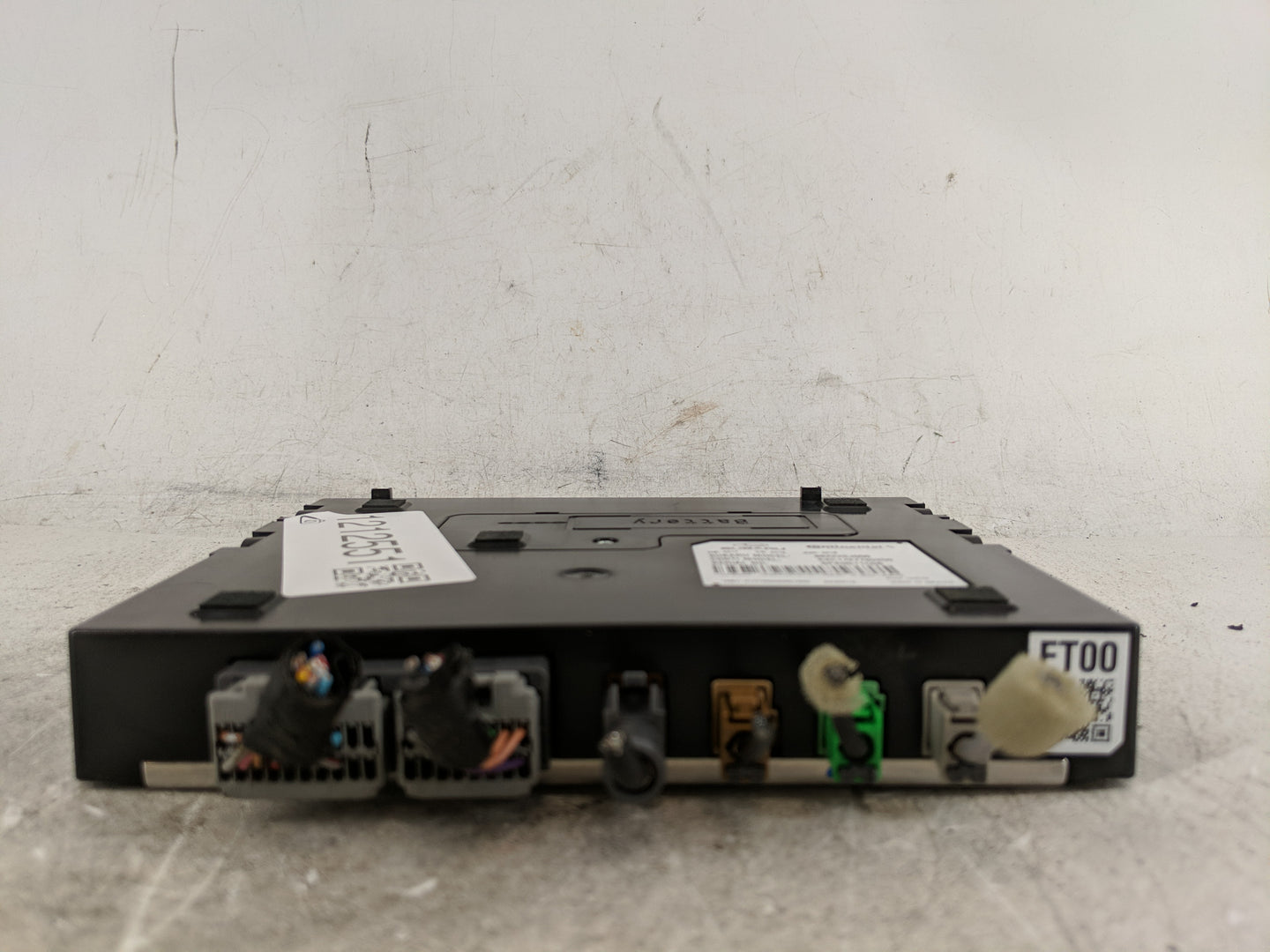 2019 Subaru Forester Telematics Control Module 86222 Sj000 - Oemusedautoparts1.com