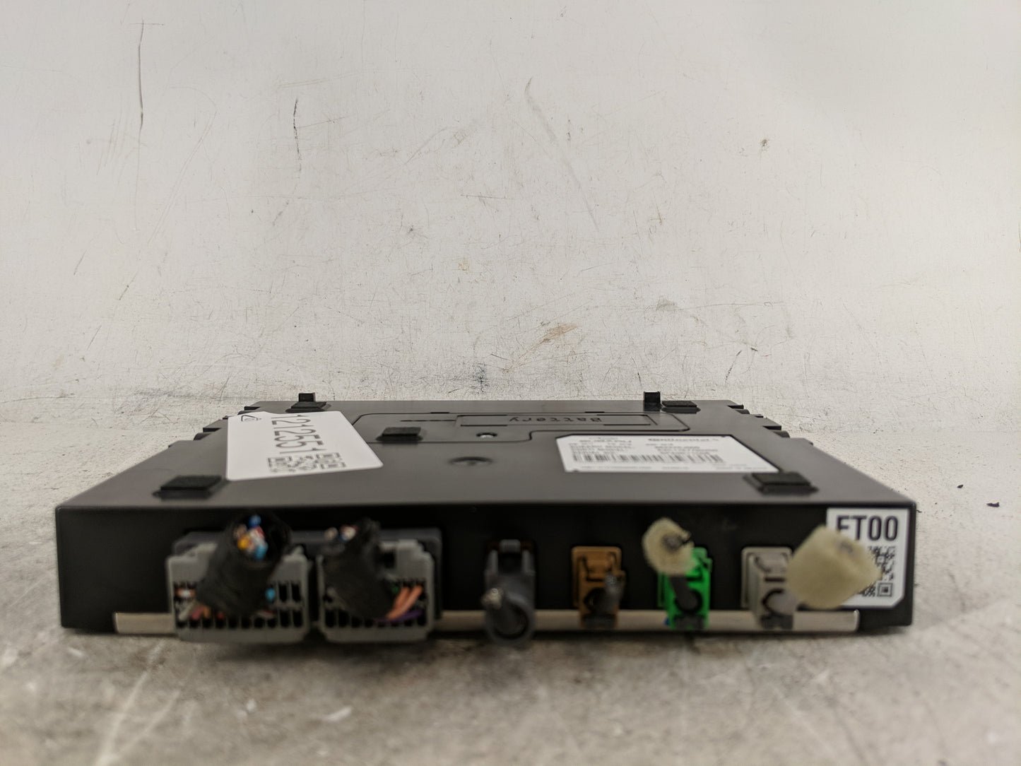 2019 Subaru Forester Telematics Control Module 86222 Sj000 - Oemusedautoparts1.com