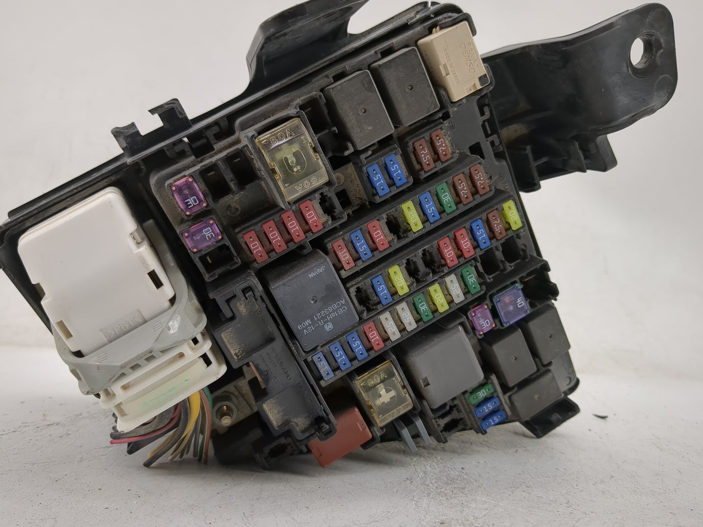 2019-2022 Subaru Forester Fusebox Fuse Box Panel Relay Module P/N:82243SJ030 Fits Fits 2019 2020 2021 2022 OEM Used Auto Par