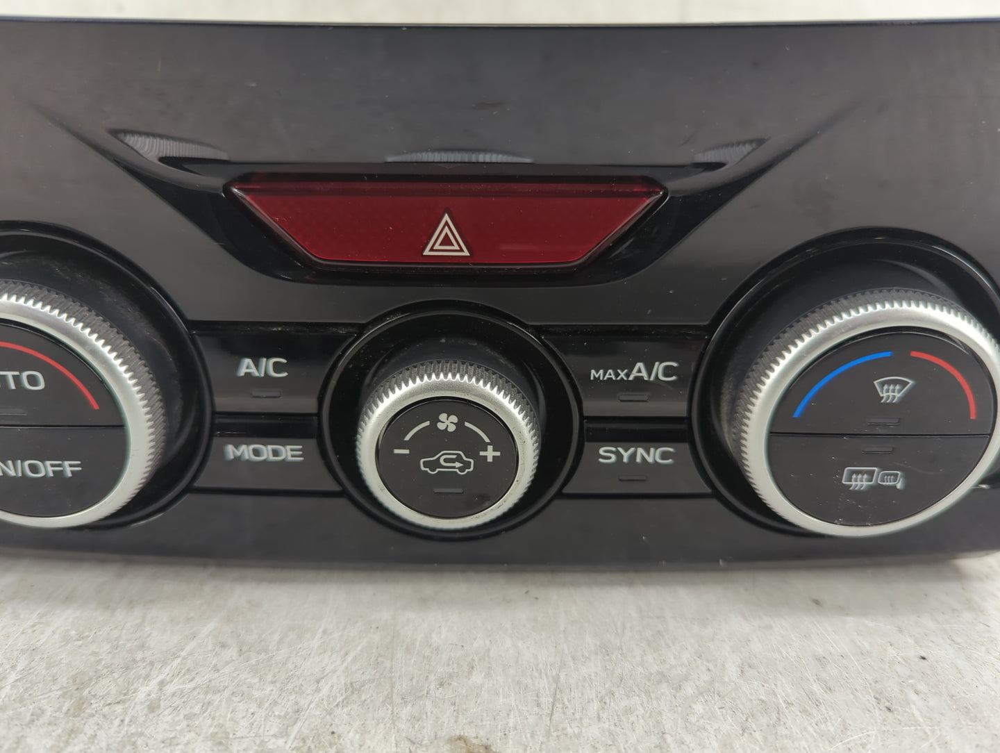 2019-2021 Subaru Forester Climate Control Module Temperature AC/Heater Replacement P/N:72311SJ651 Fits Fits 2019 2020 2021 O