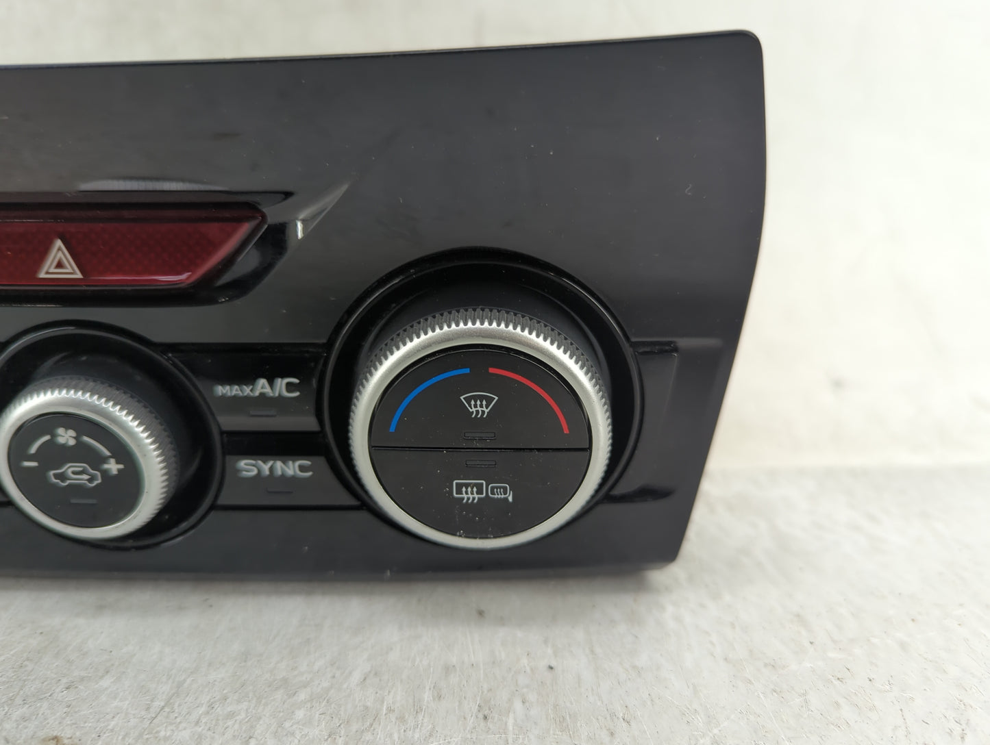 2019-2021 Subaru Forester Climate Control Module Temperature AC/Heater Replacement P/N:72311SJ651 Fits Fits 2019 2020 2021 O