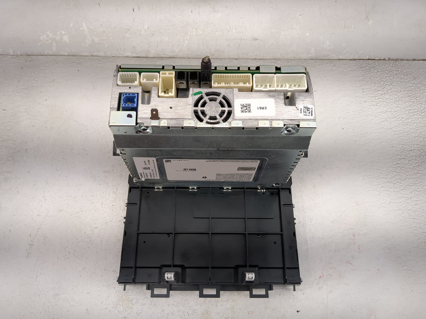 2019 Subaru Forester Radio AM FM Cd Player Receiver Replacement P/N:86201SJ610 Fits OEM Used Auto Parts - Oemusedautoparts1.