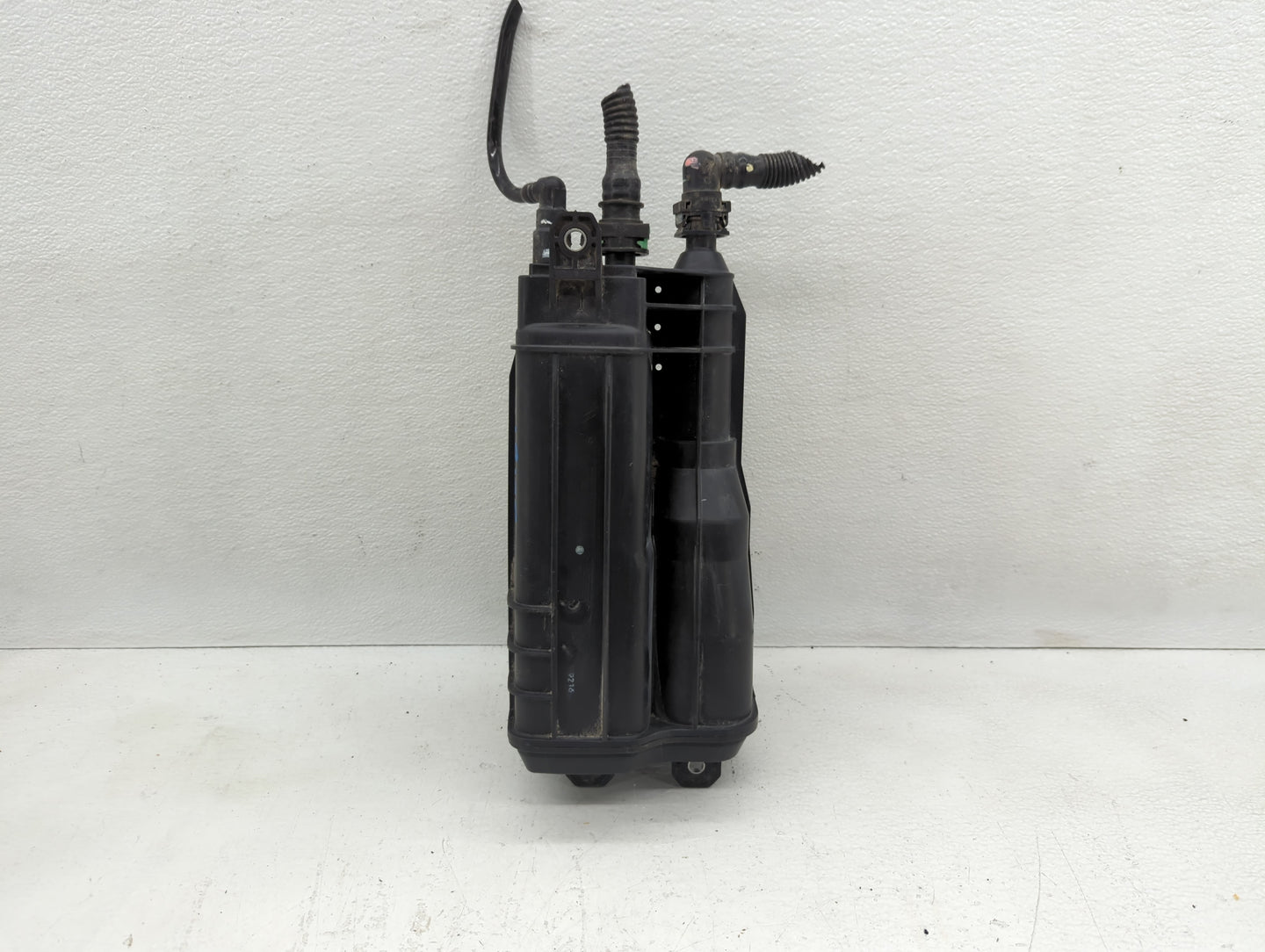 2019 Subaru Forester Fuel Vapor Charcoal Canister - Oemusedautoparts1.com
