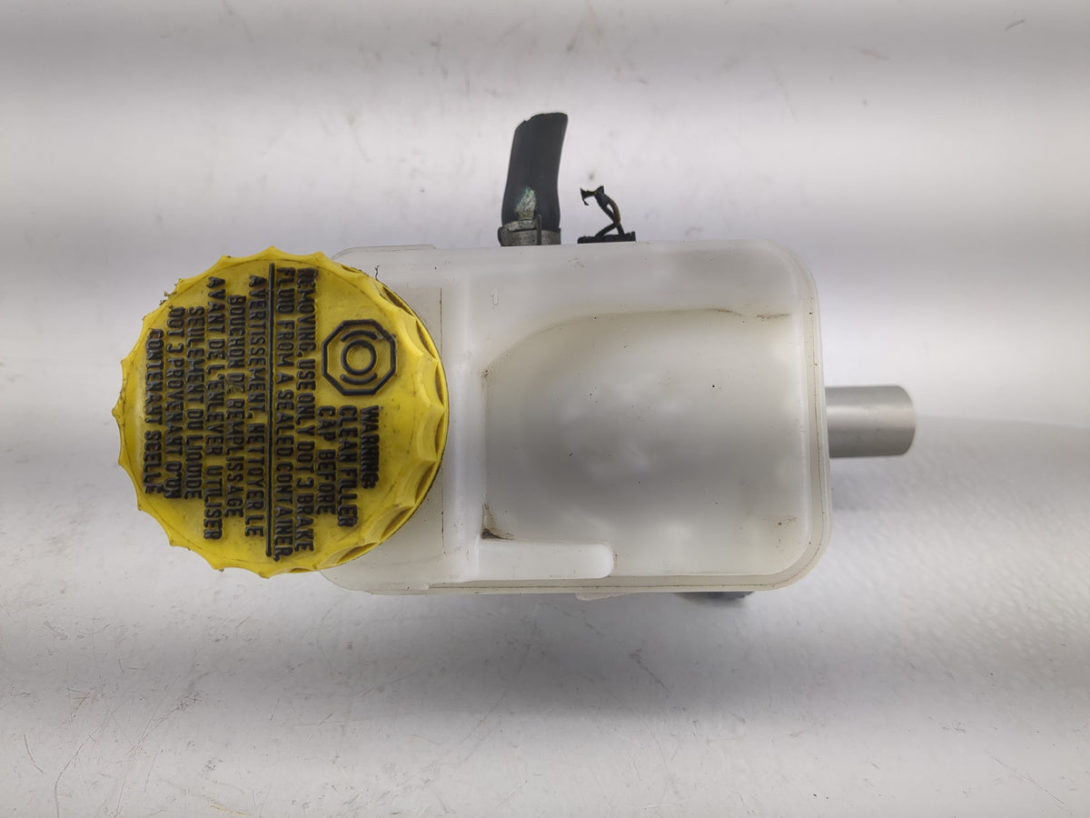 2017-2021 Subaru Impreza Brake Master Cylinder 1220635 - Oemusedautoparts1.com