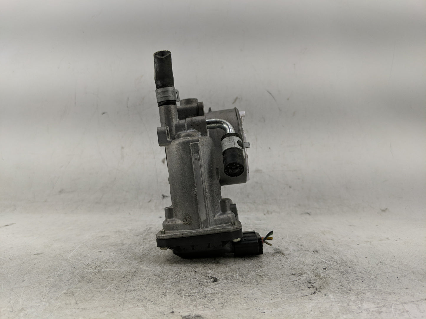 2017-2022 Subaru Impreza Throttle Body Fits Fits 2017 2018 2019 2020 2021 2022 OEM Used Auto Parts - Oemusedautoparts1.com