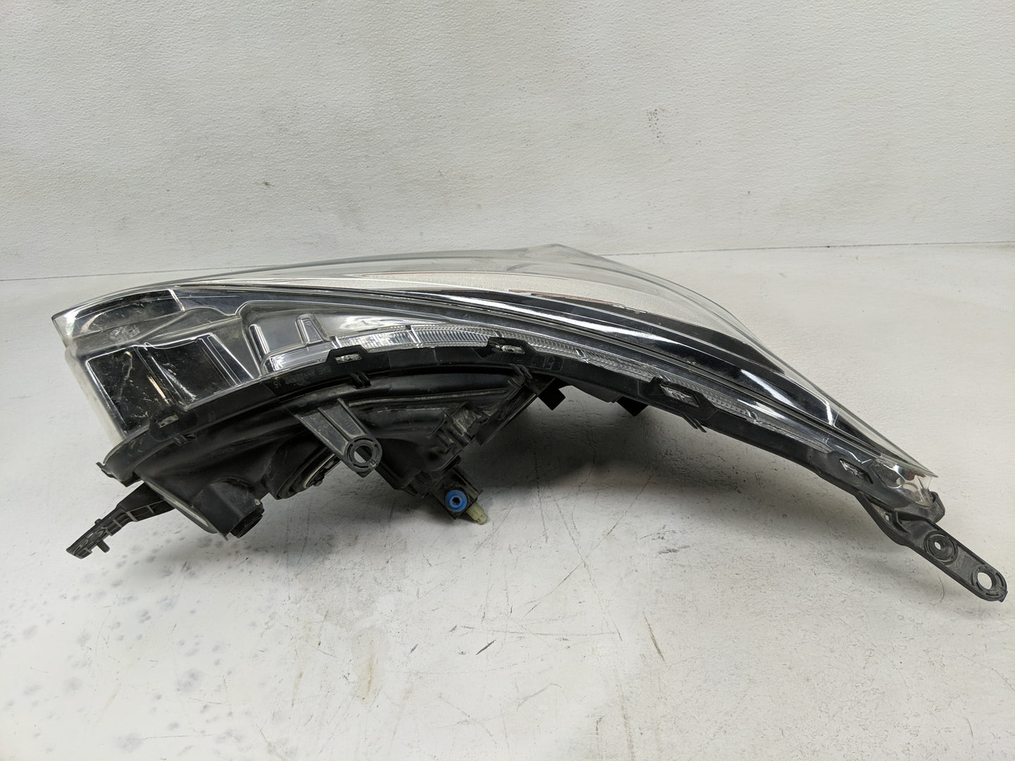 2017-2022 Subaru Impreza Passenger Right Oem Head Light Headlight Lamp - Oemusedautoparts1.com