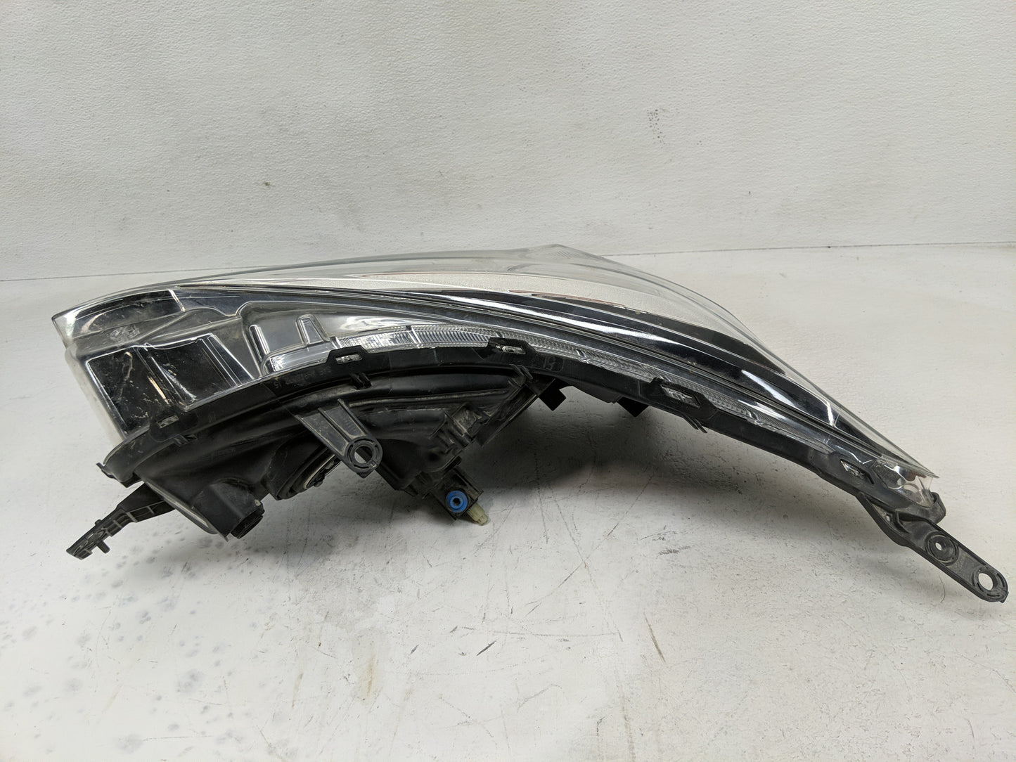 2017-2022 Subaru Impreza Passenger Right Oem Head Light Headlight Lamp - Oemusedautoparts1.com